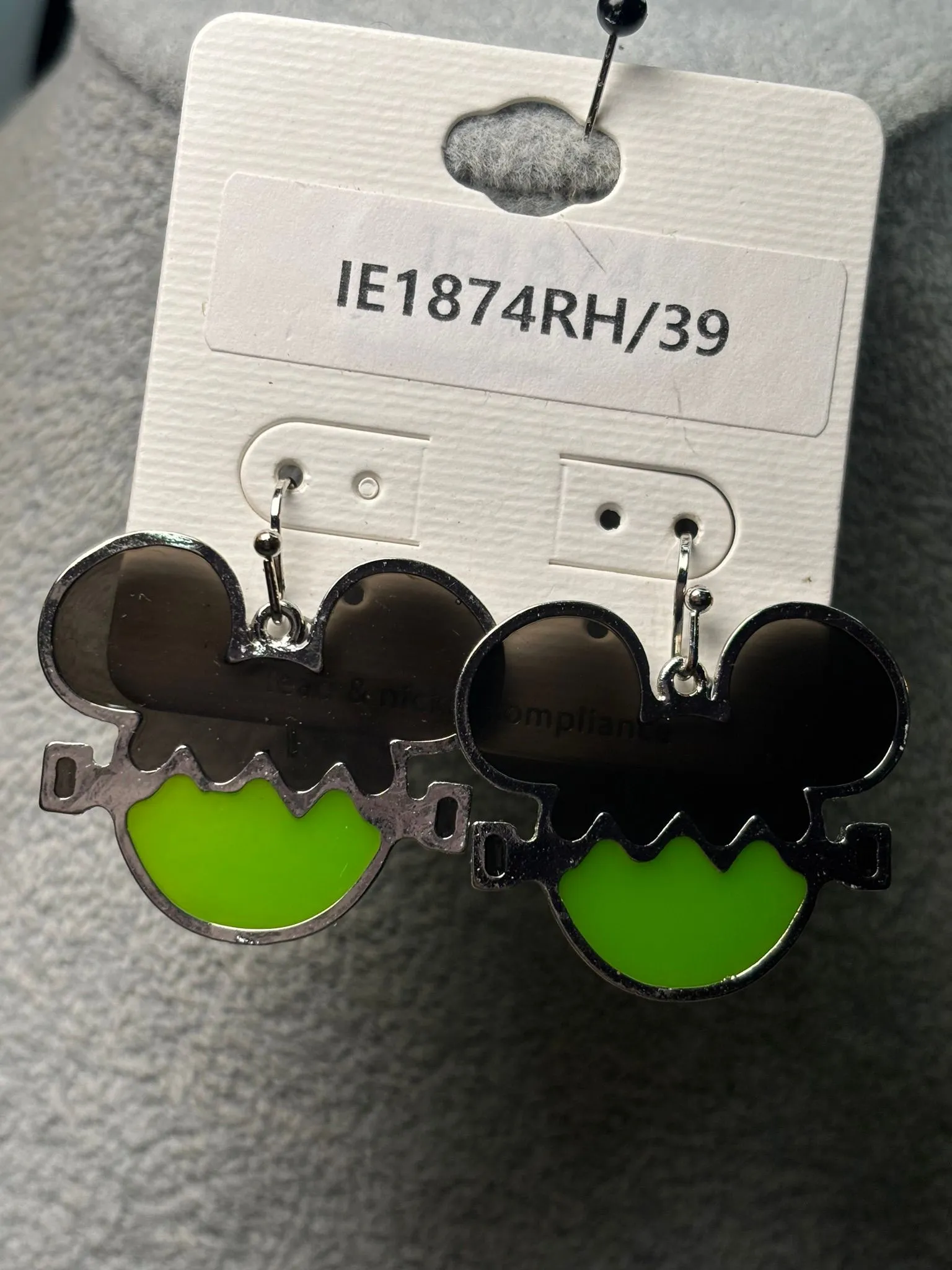 77cd073f-4078-4e1f-87d3-41261699a2b1