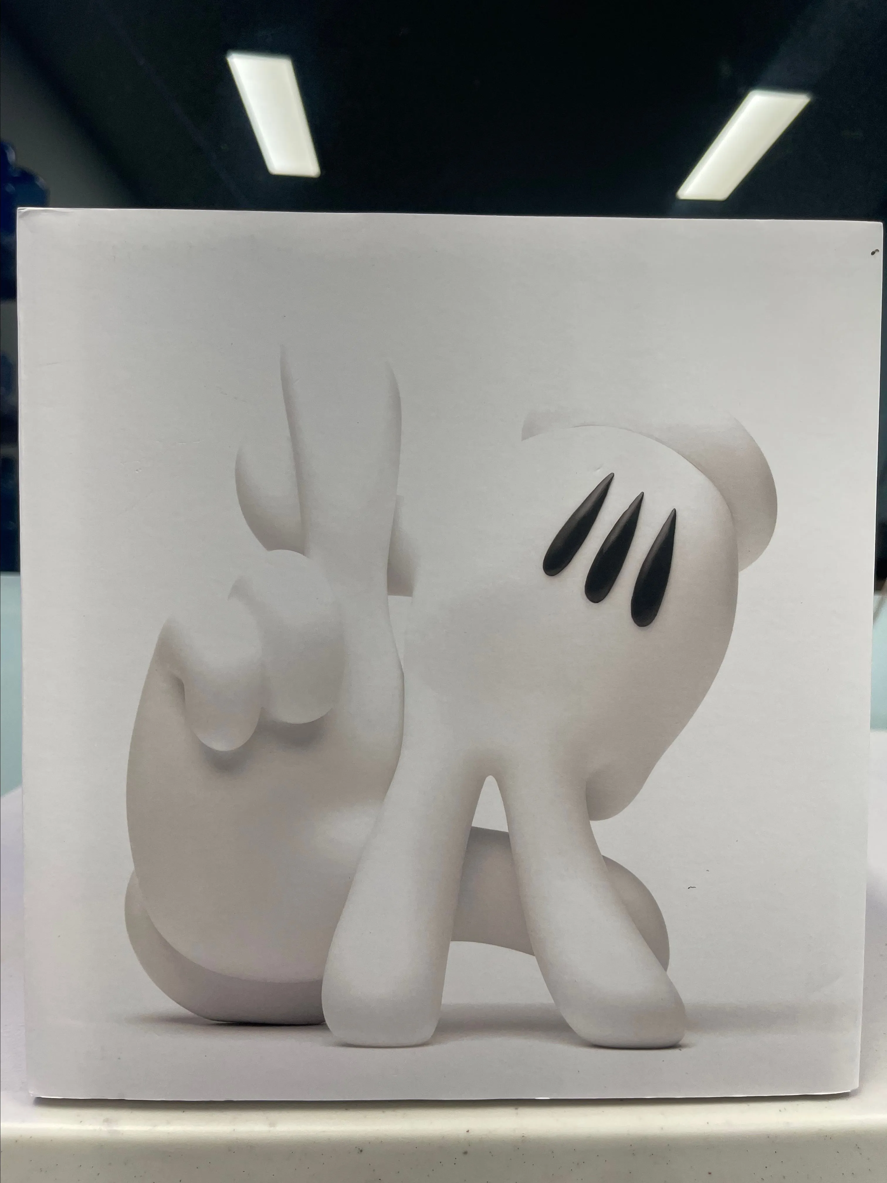 Product image for Signed - OG SLICK “LA HANDS” Vinyl Figure 2023 New