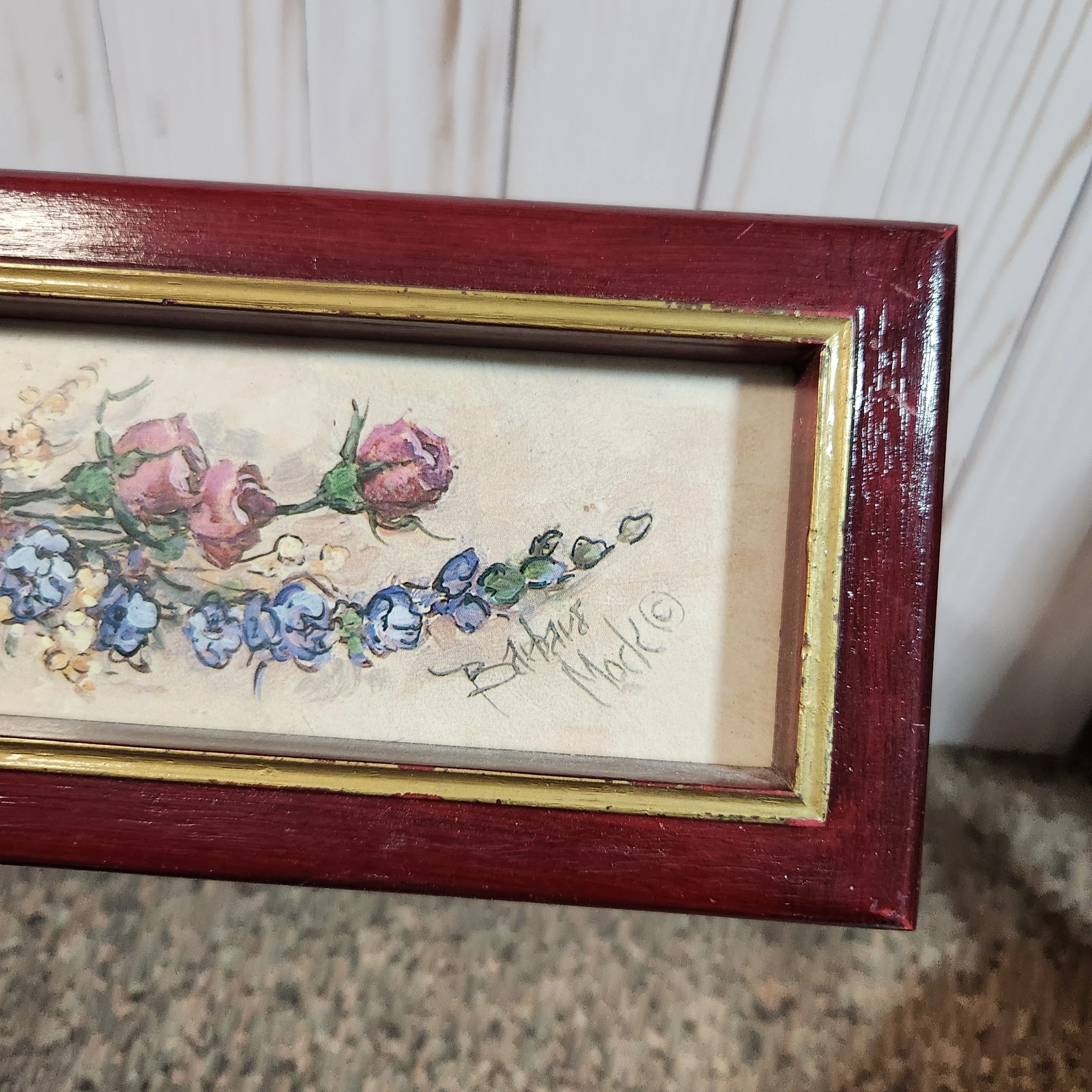 Listing Image Blurred Background
