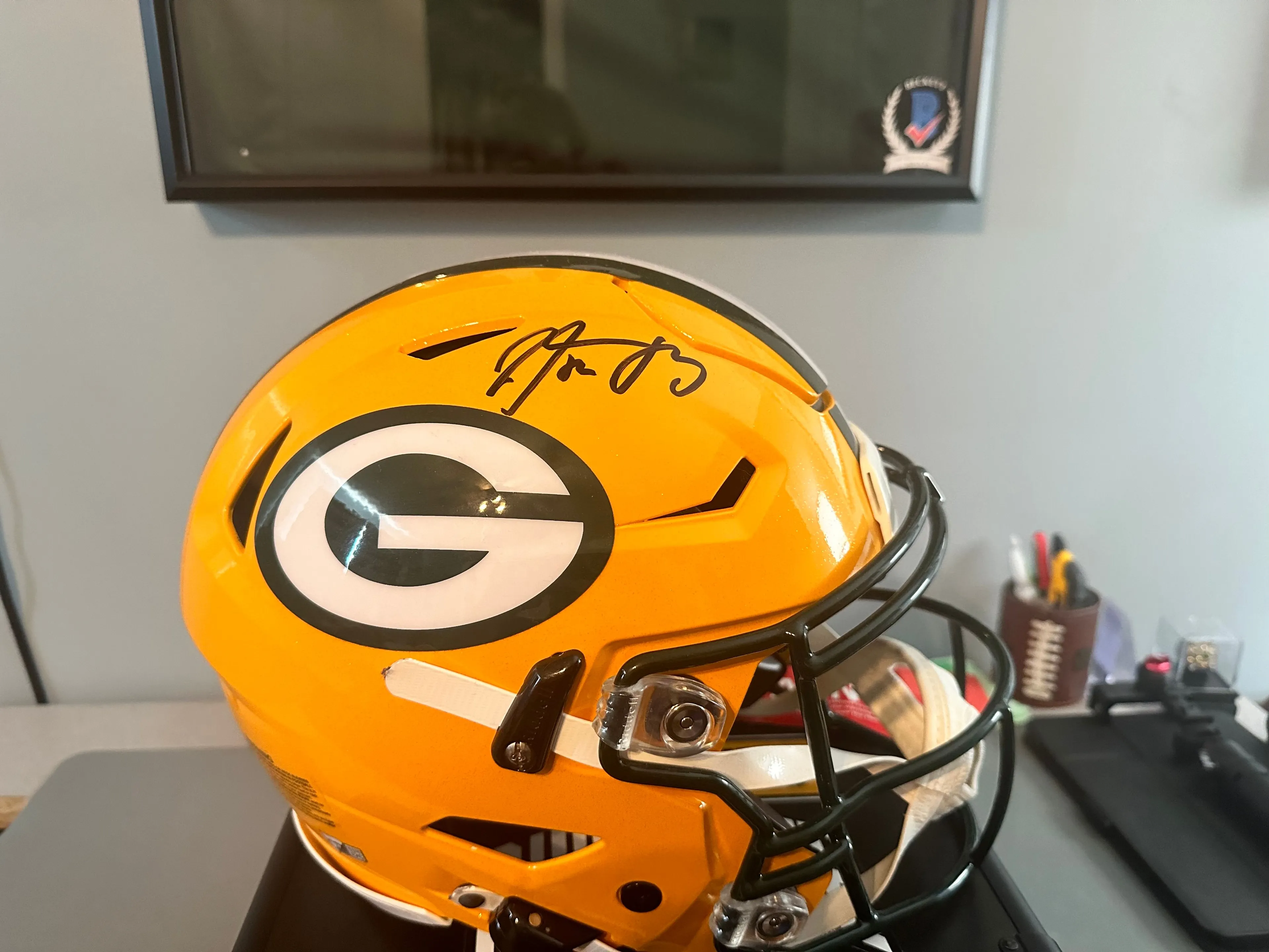 Product image for Aaron Rodgers, authentic signed speed, flex helmet ￼