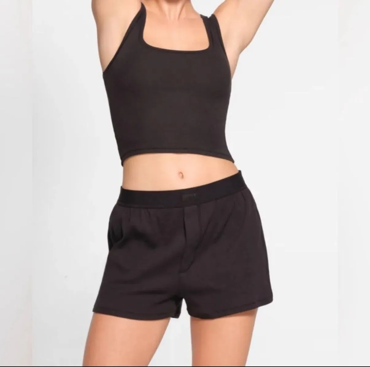 Product image for BIN: NWT $34 SKIMS Boyfriend Loose Boxer Black