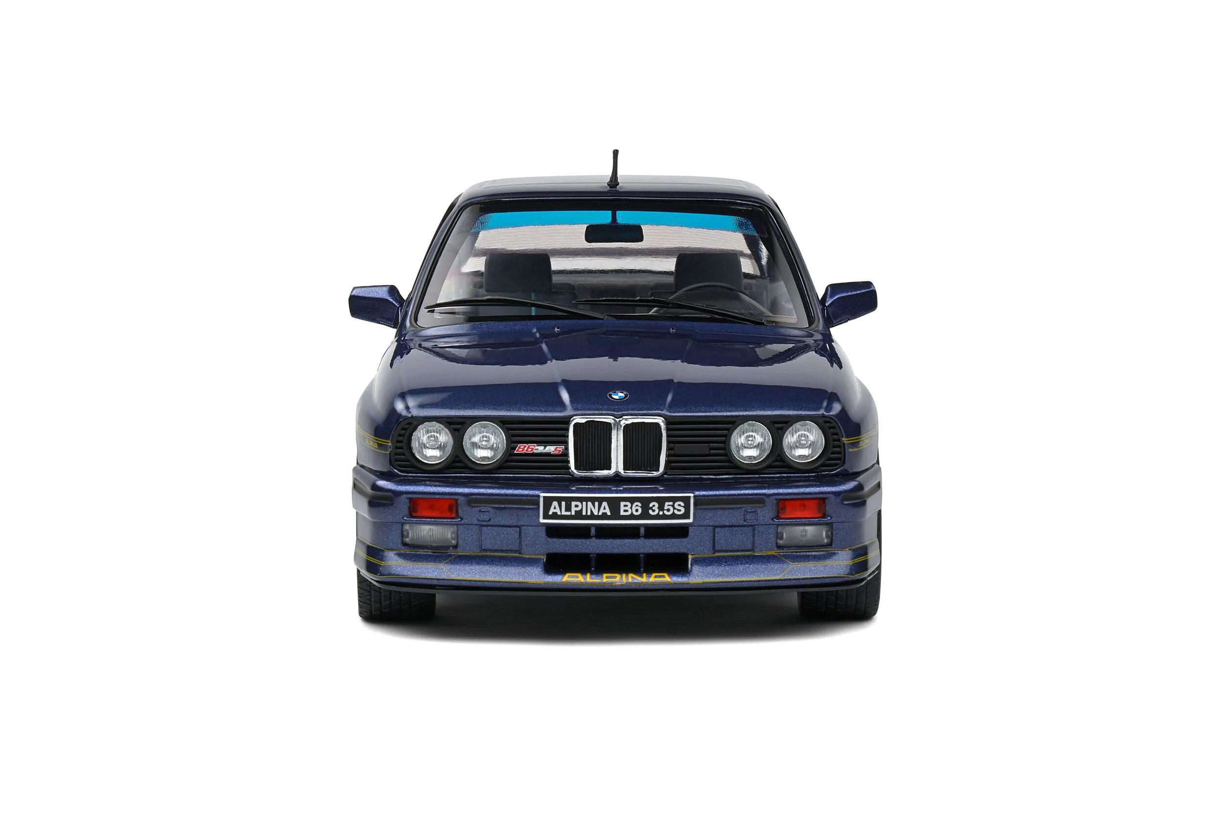 Listing Image Blurred Background