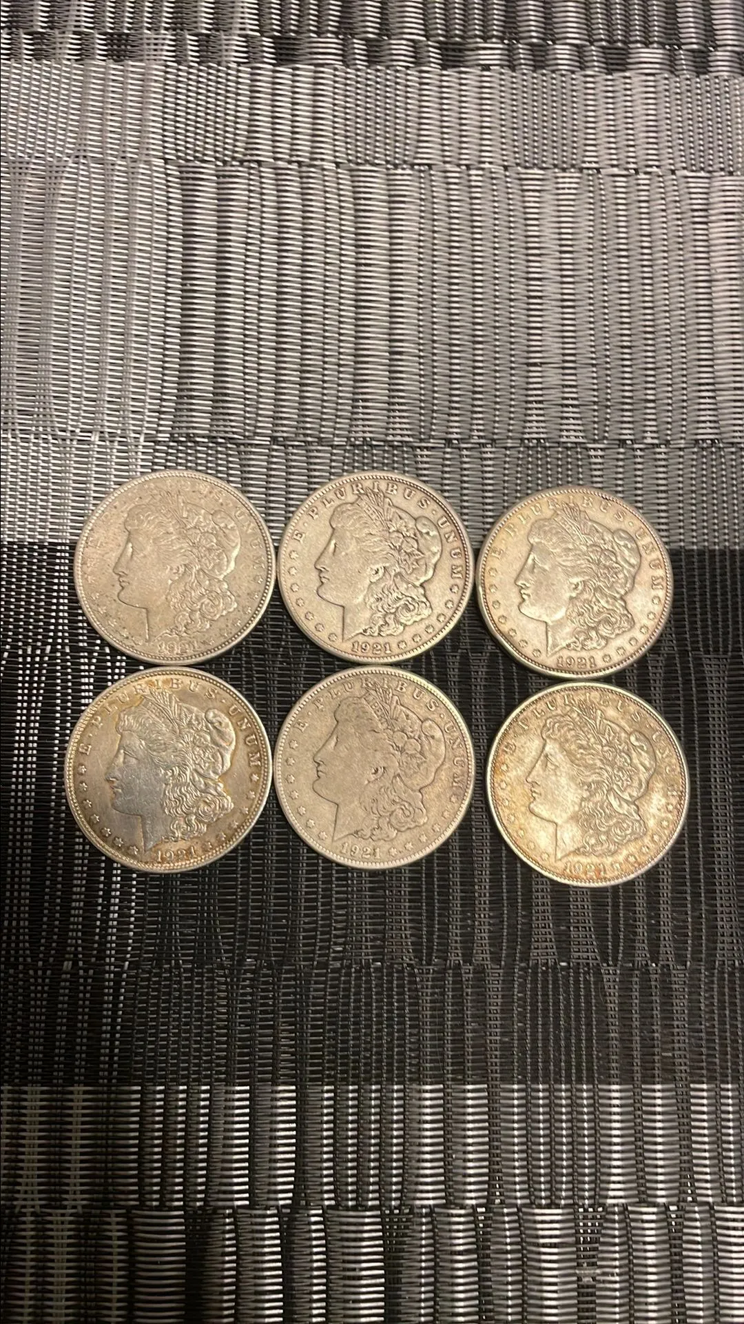 Product image for Lot of 6 Morgan silver dollar coins from 1921
