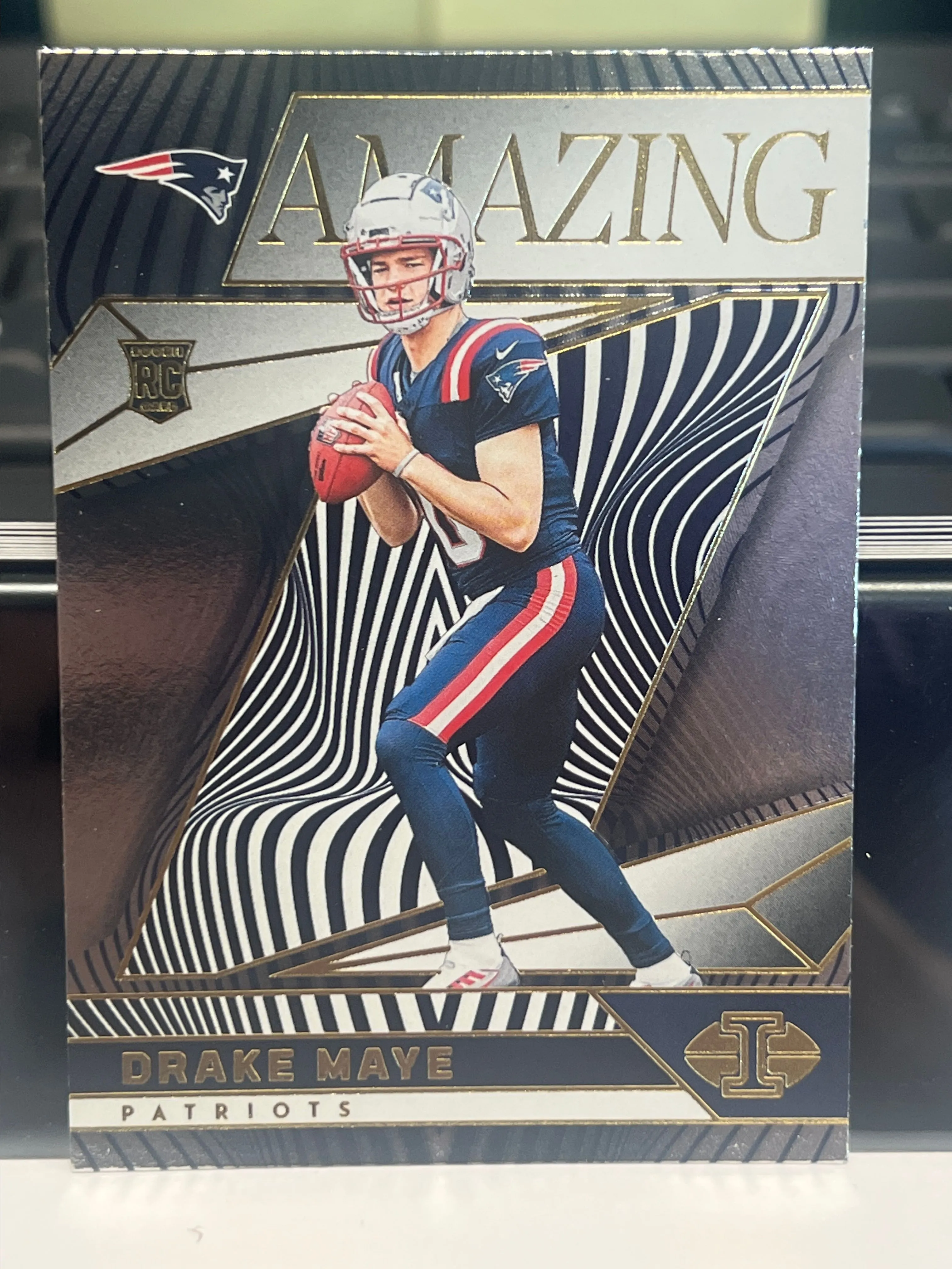 Product image for 2024 Panini Illusions - Amazing Drake Maye #2 (RC)