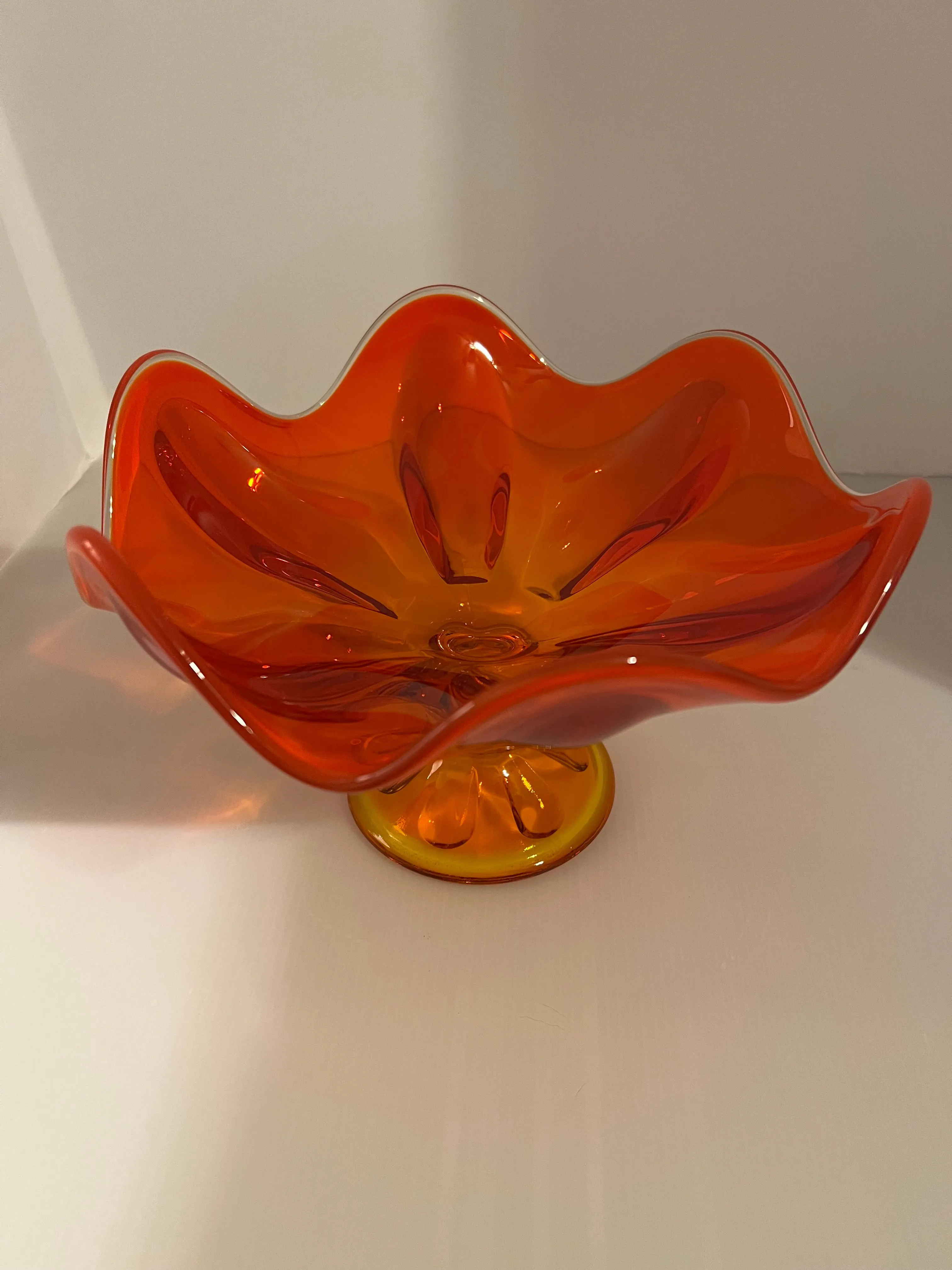 Product image for Viking Compote Persimmon Amberina 9”