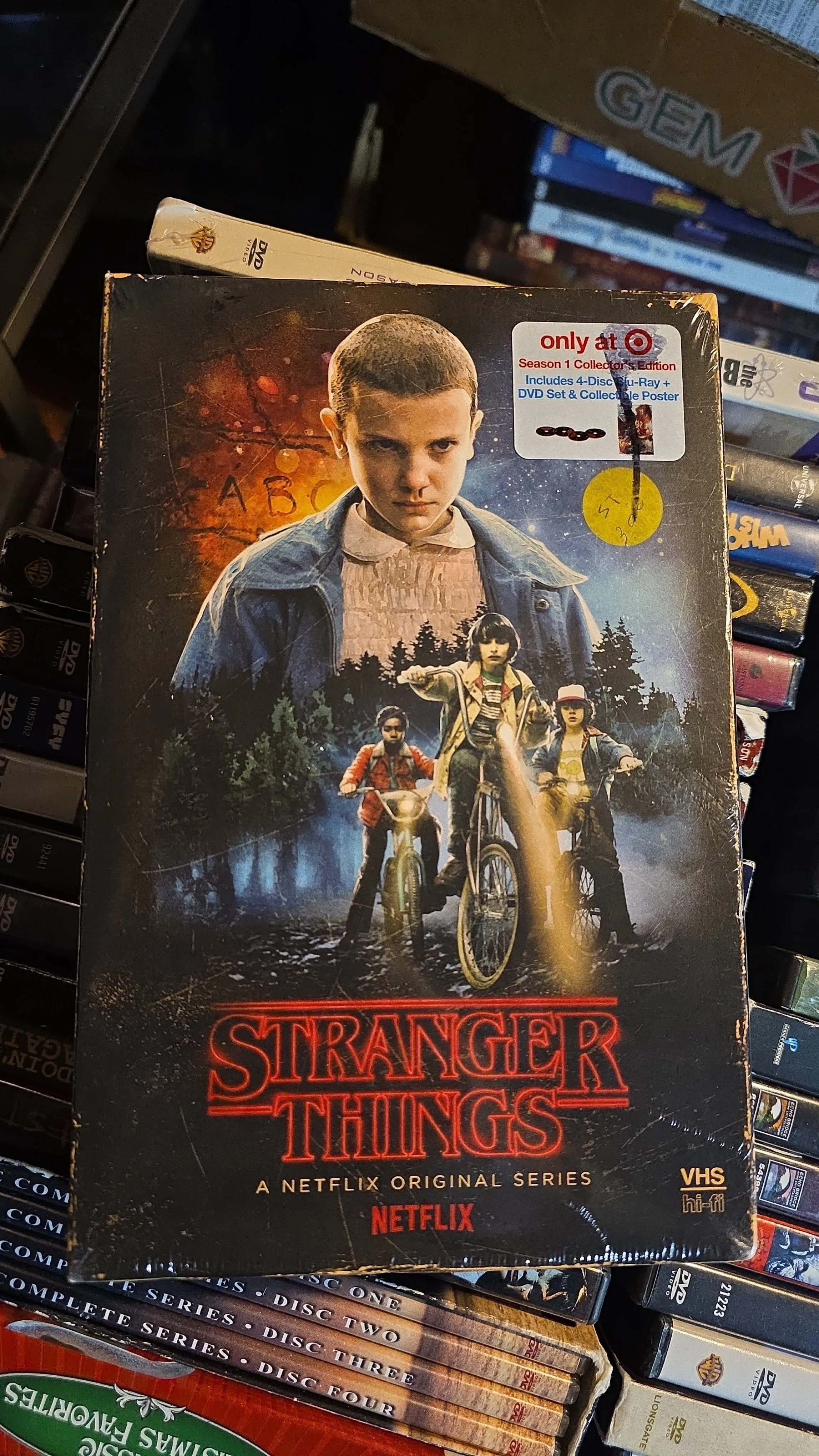 Product image for Netflix Stranger Things Season 1 4-Disc DVD/Blu-Ray Collector's Edition Box Set