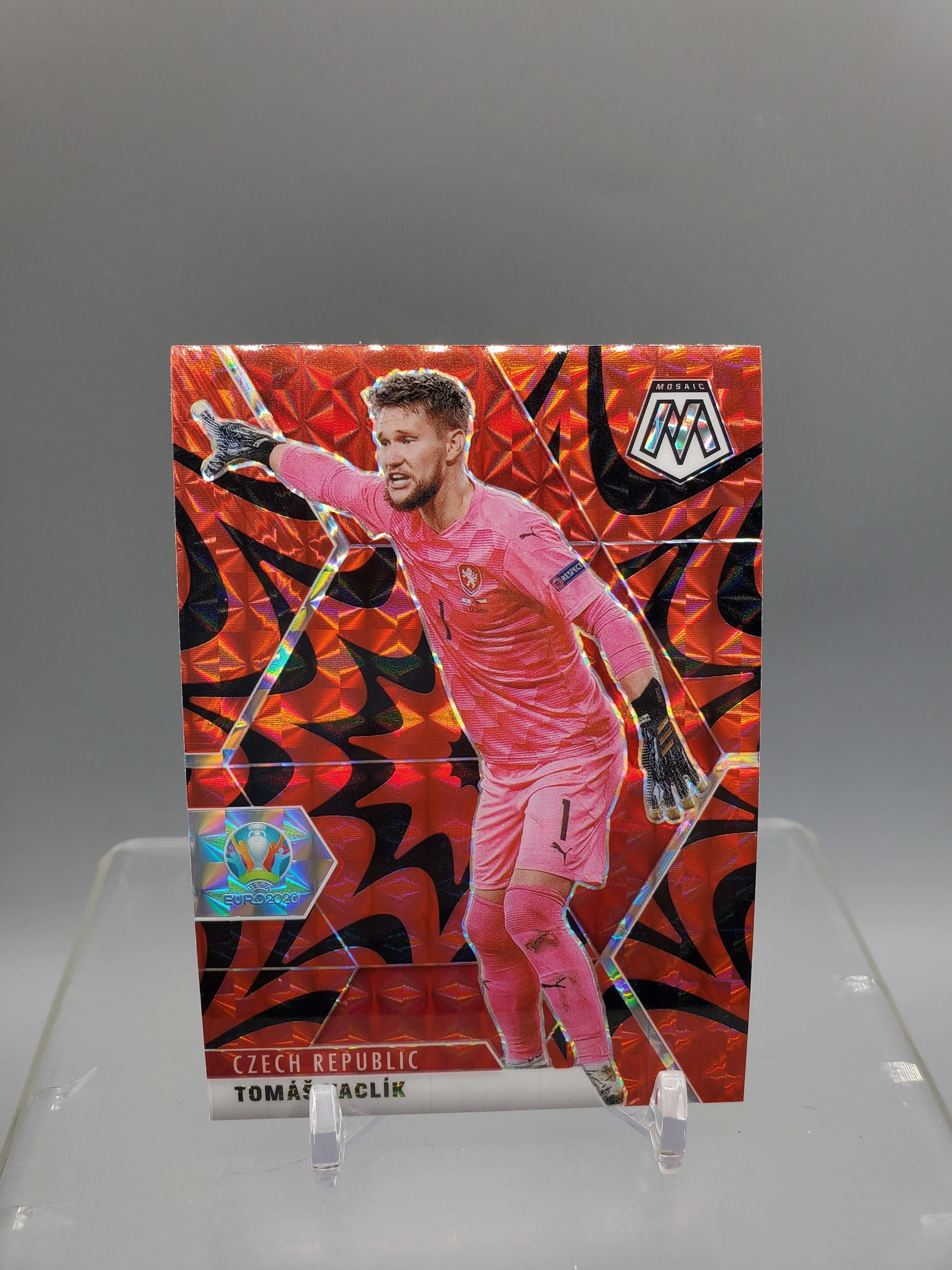Product image for 2021 Panini Mosaic Soccer #26 Tomas Vaclik Red Reactive Mosaic Prizm Card