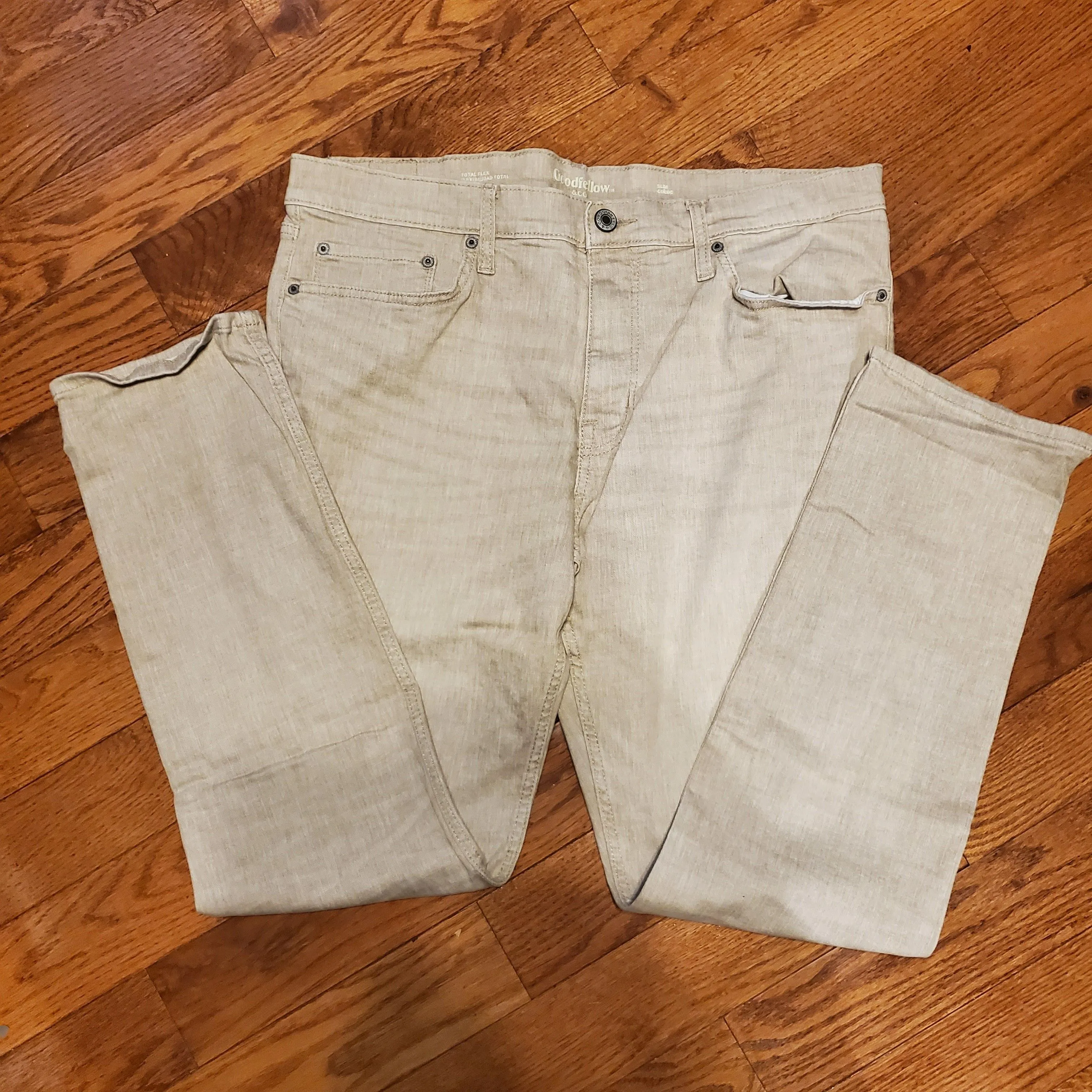 Product image for Men's Total Flex Slim Denim Jeans | Size: 38 x 32 | Color: Tan | RRR Apparel