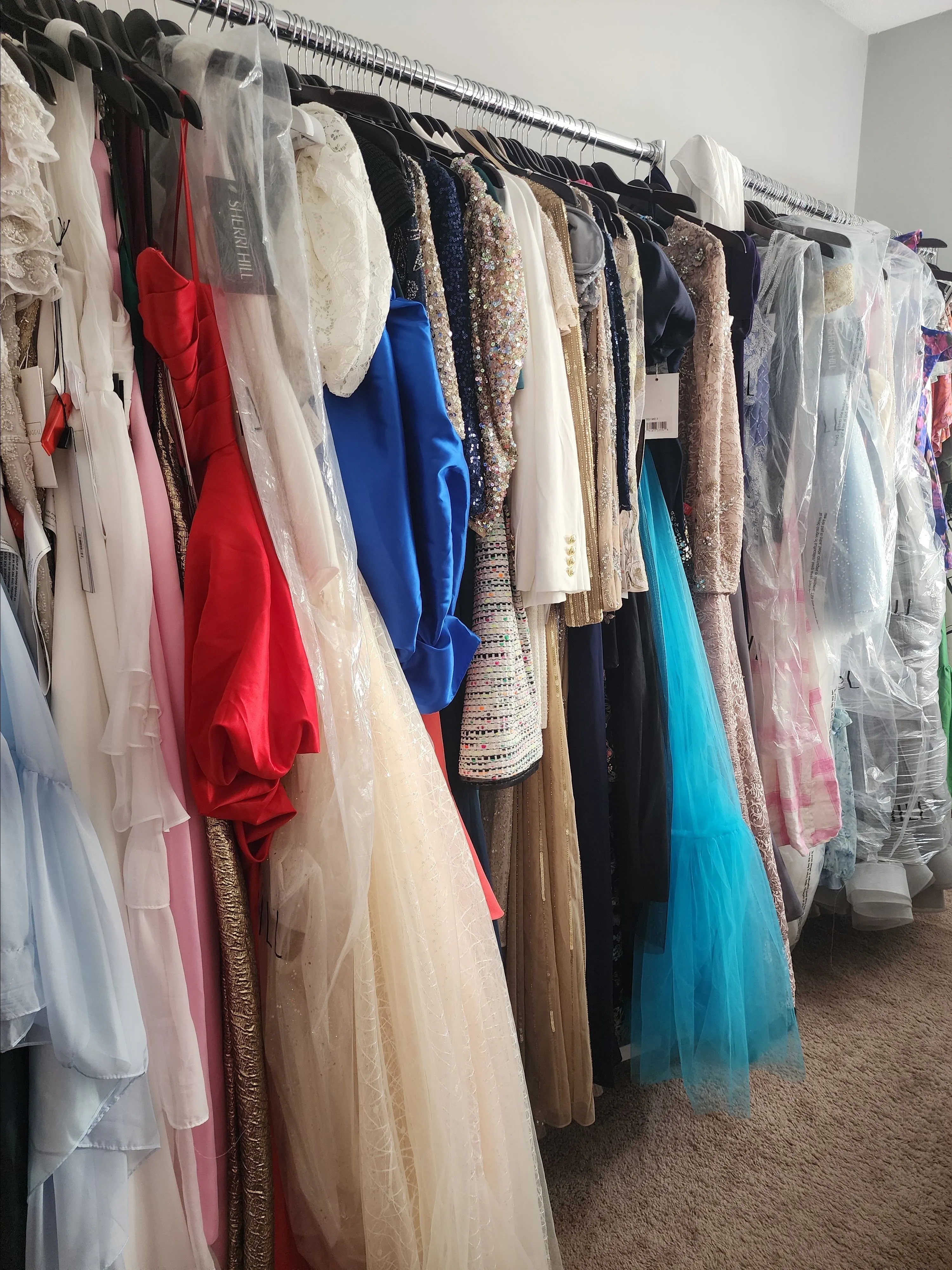 Product image for MD/GOWNS/SHOES 1-2 LBS