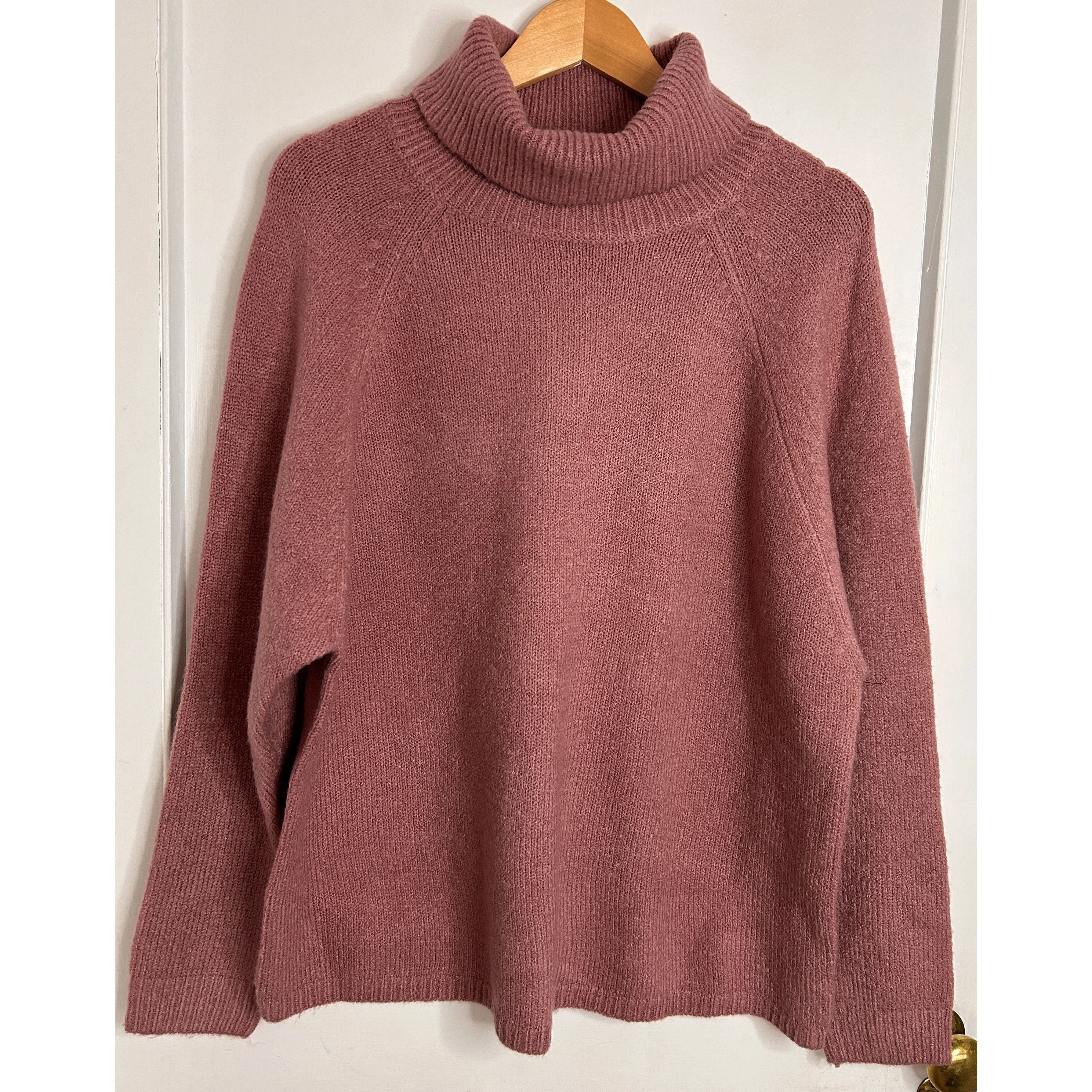 Product image for BNWOT Rose Pink Turtleneck Sweater by Design Lab Size 2X