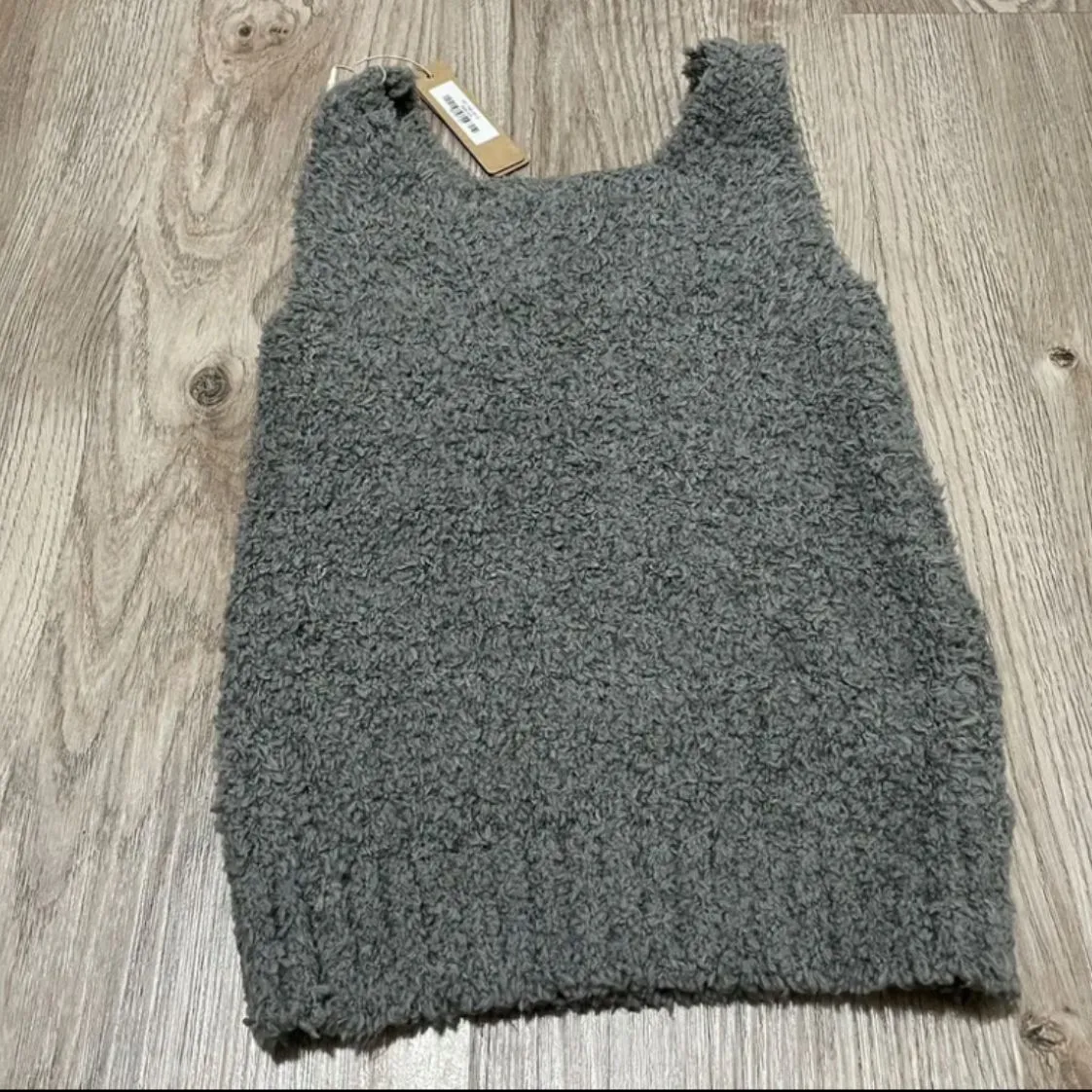Product image for NWT-Skims Youth Girls Size 4/5 Top color Smoke