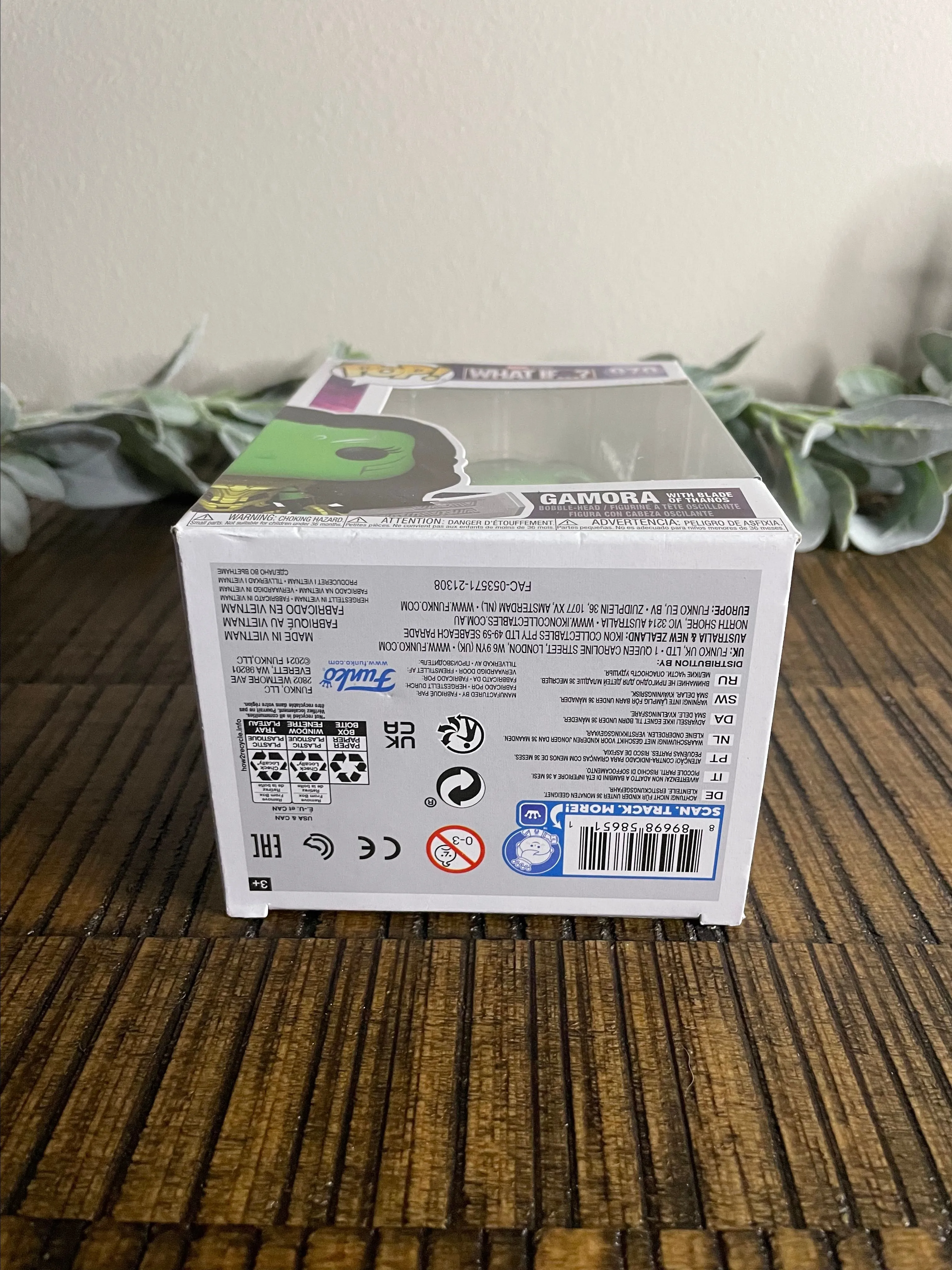 Listing Image Blurred Background