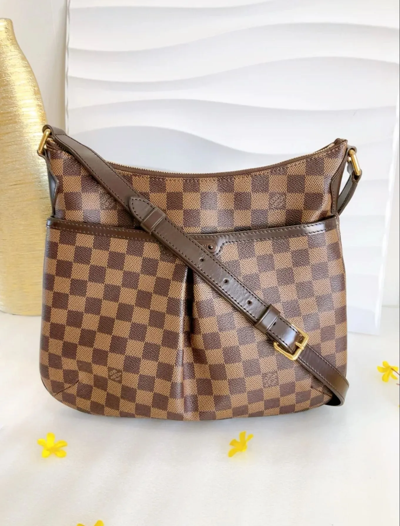 Product image for Pre-owned authentic Louis Vuitton Bloomsbury Pm crossbody/shoulder bag