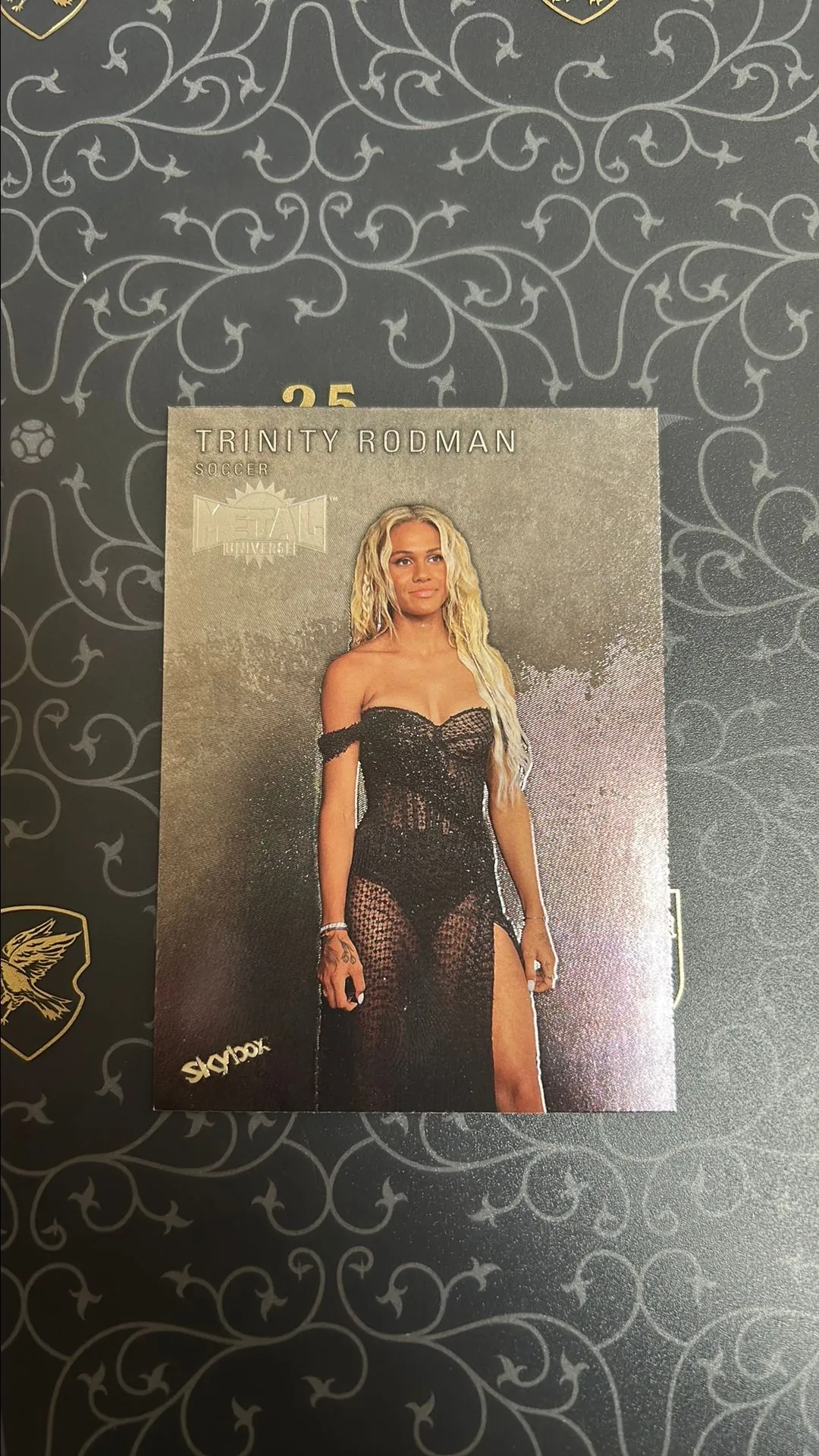 Product image for 2024 Skybox Metal Universe TRINITY RODMAN #RMU-5 1999-00 Retro RC Rookie
