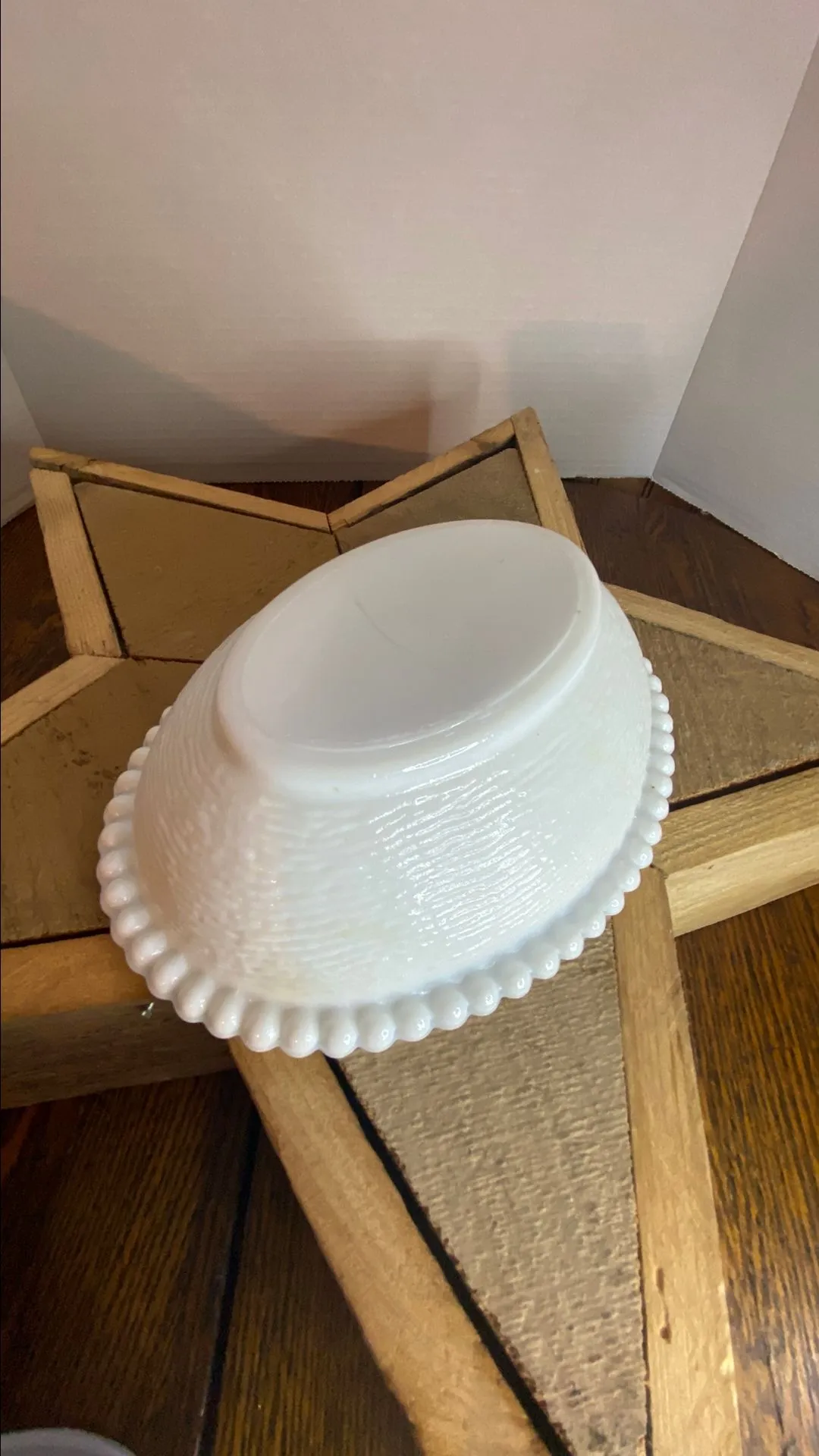 Listing Image Blurred Background