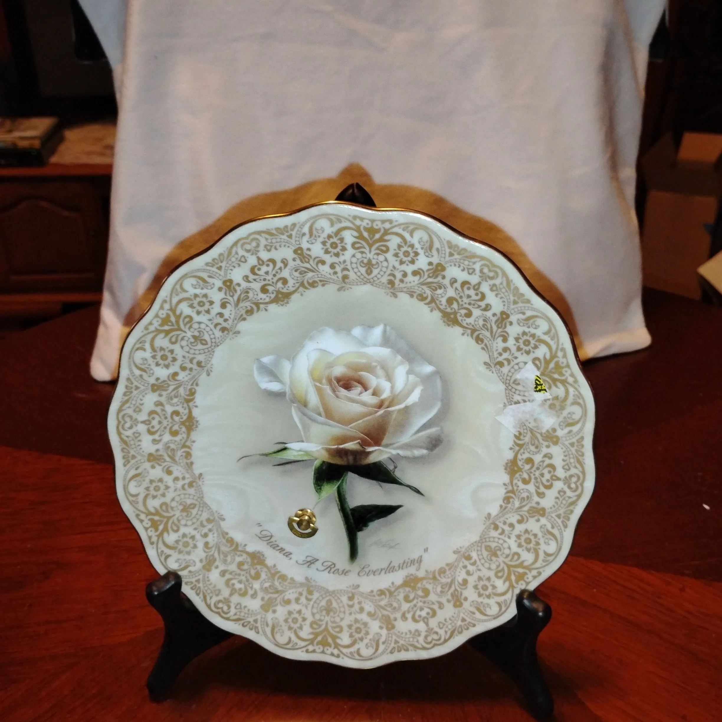 Product image for The Bradford Exchange DIANA, A Rose Everlasting Musical Plate 