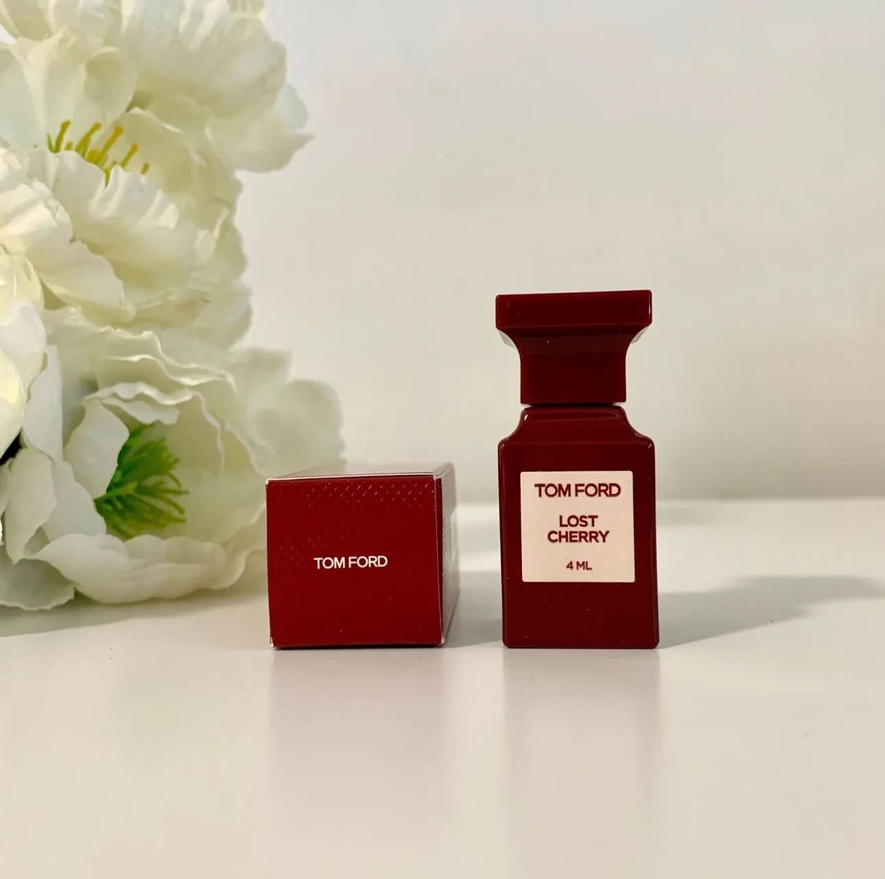 Product image for Tom Ford Lost Cherry 4ml Dabber