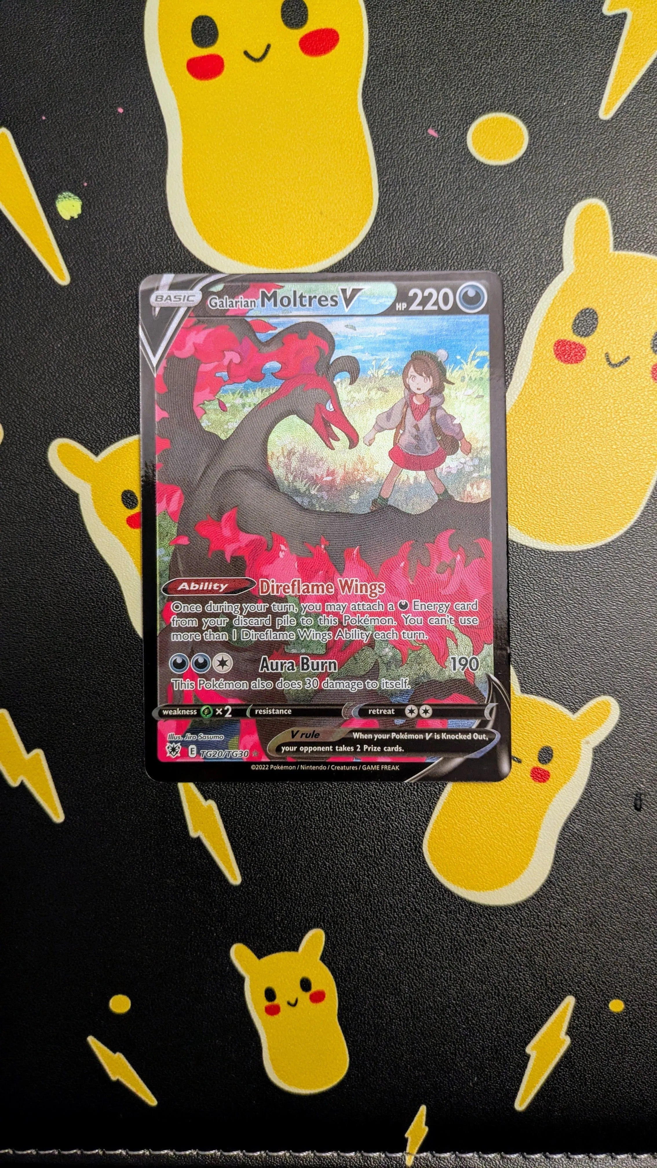 Product image for Pokemon - Galarian Moltres V #TG20