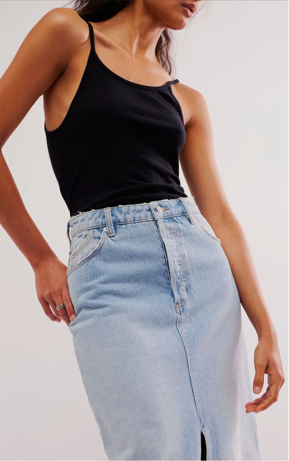 Listing Image Blurred Background