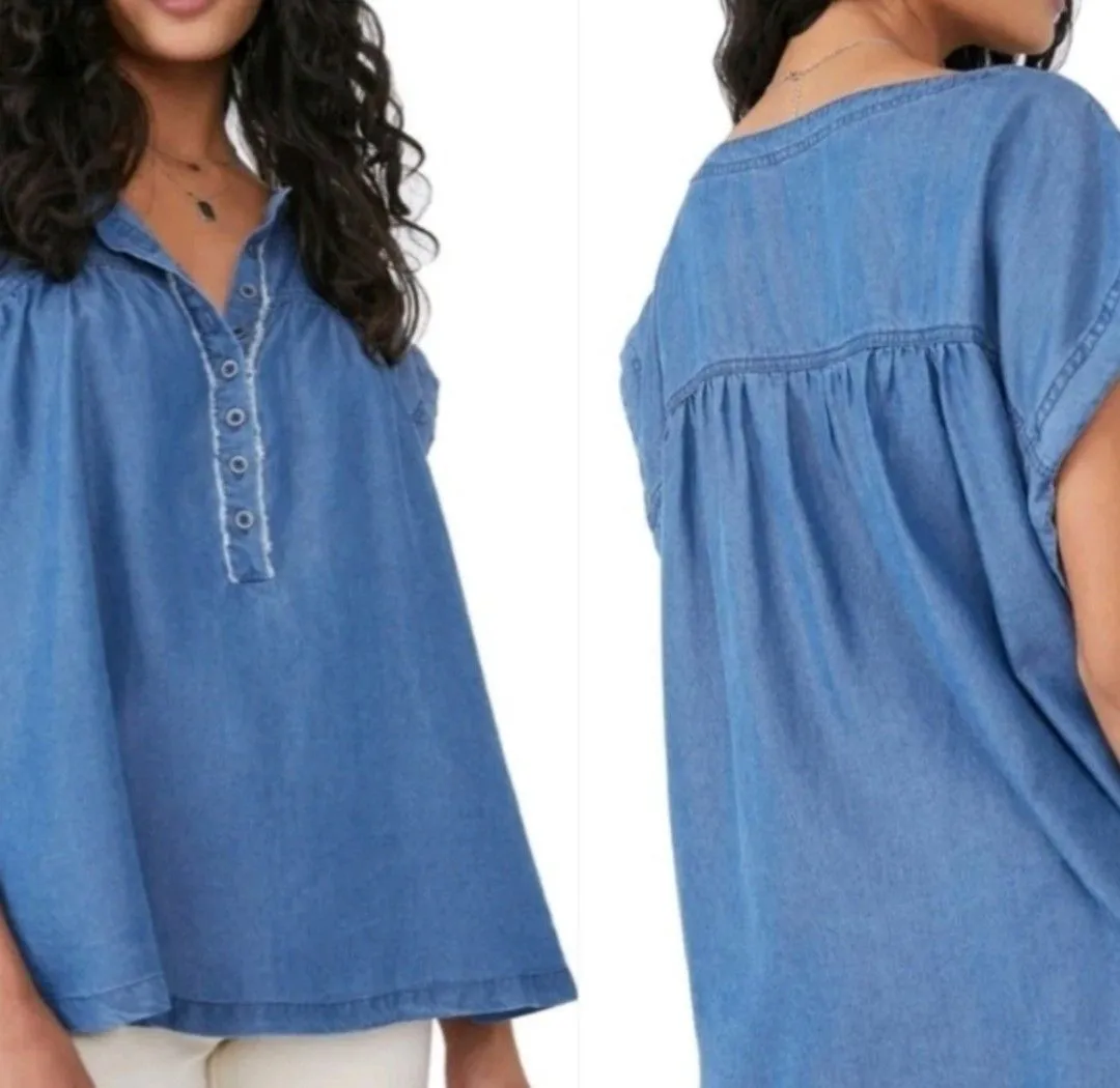 Product image for 05 - Free People Oversized Chambray Top Size S 