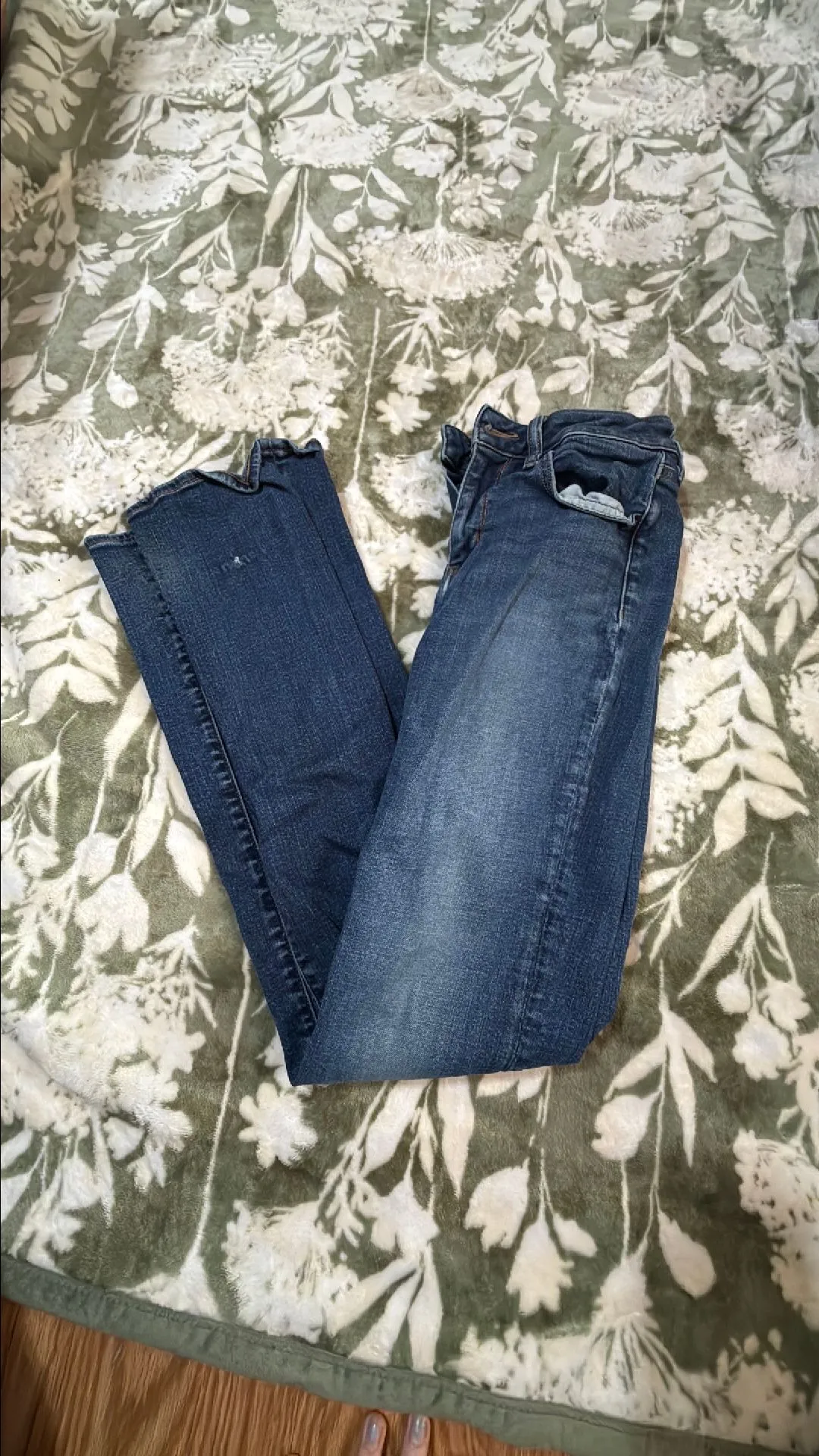 7cb125bc-33f1-4e8e-835c-2775cd0c65d2