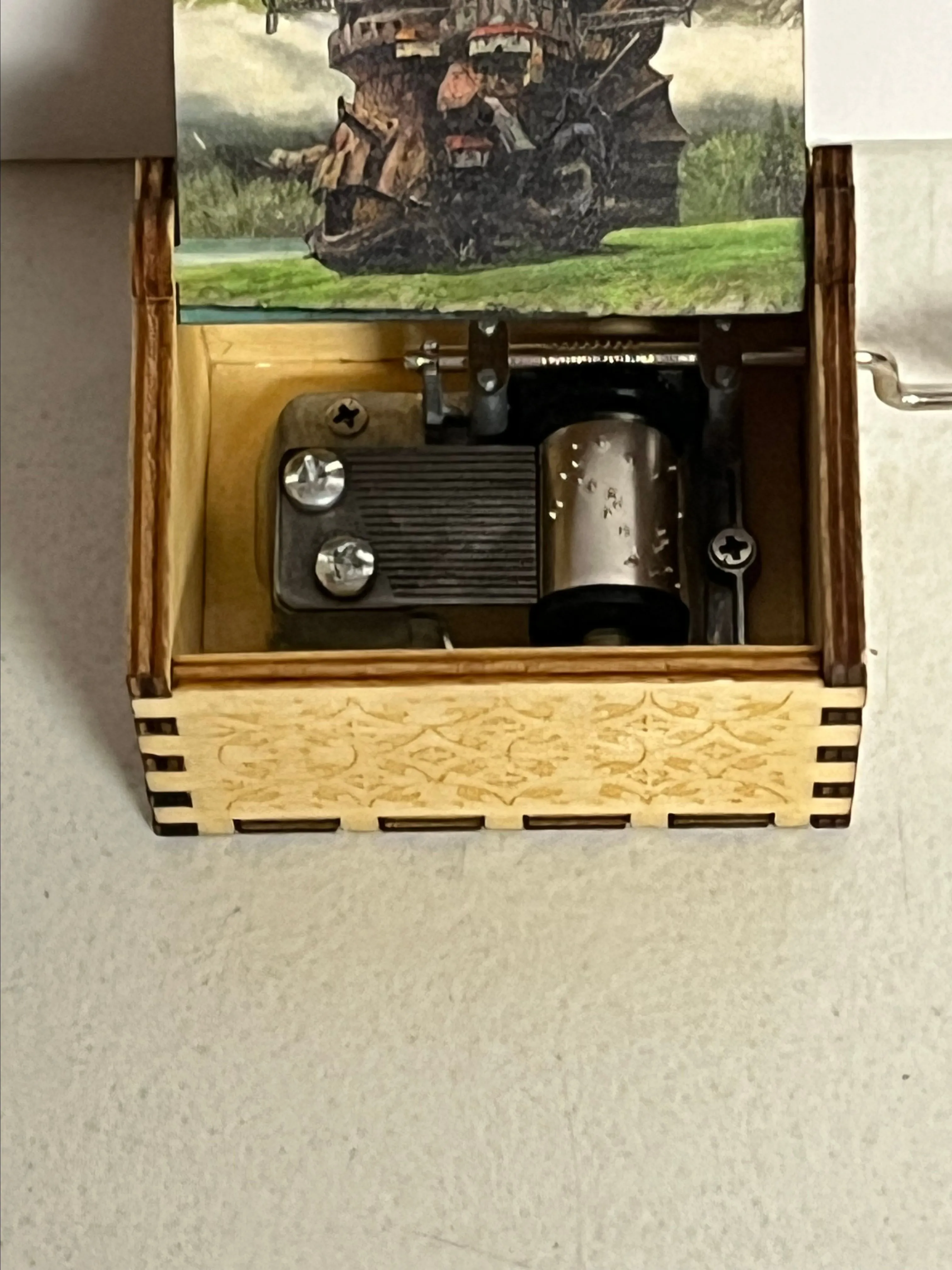 Listing Image Blurred Background