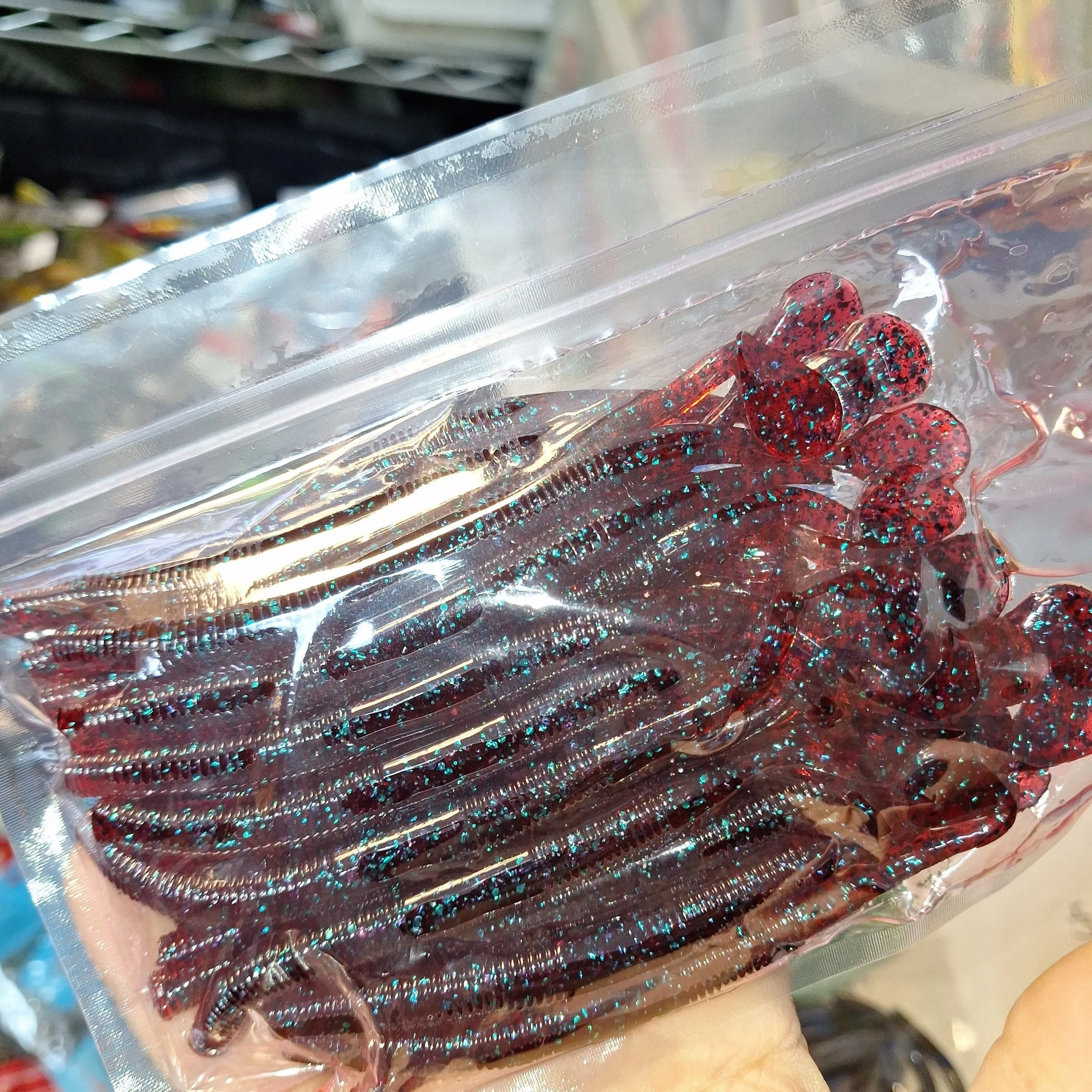 Product image for (25) YUM SWIMN DINGER 5 INCH RED BUG