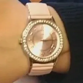 Product image for Avon stretch bracelet watch pink