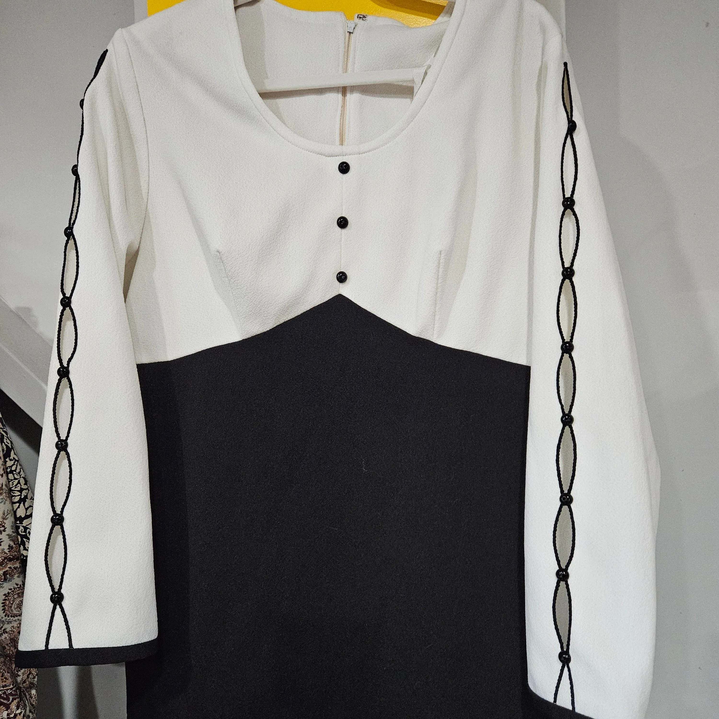 Product image for Black and White cutout sleeves dress