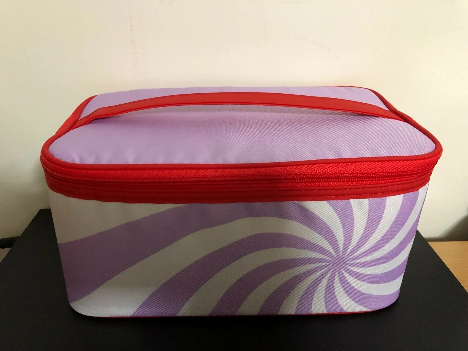 Product image for Clinique Skincare Makeup Beauty Cosmetic Train Case Travel Bag Purple/Red