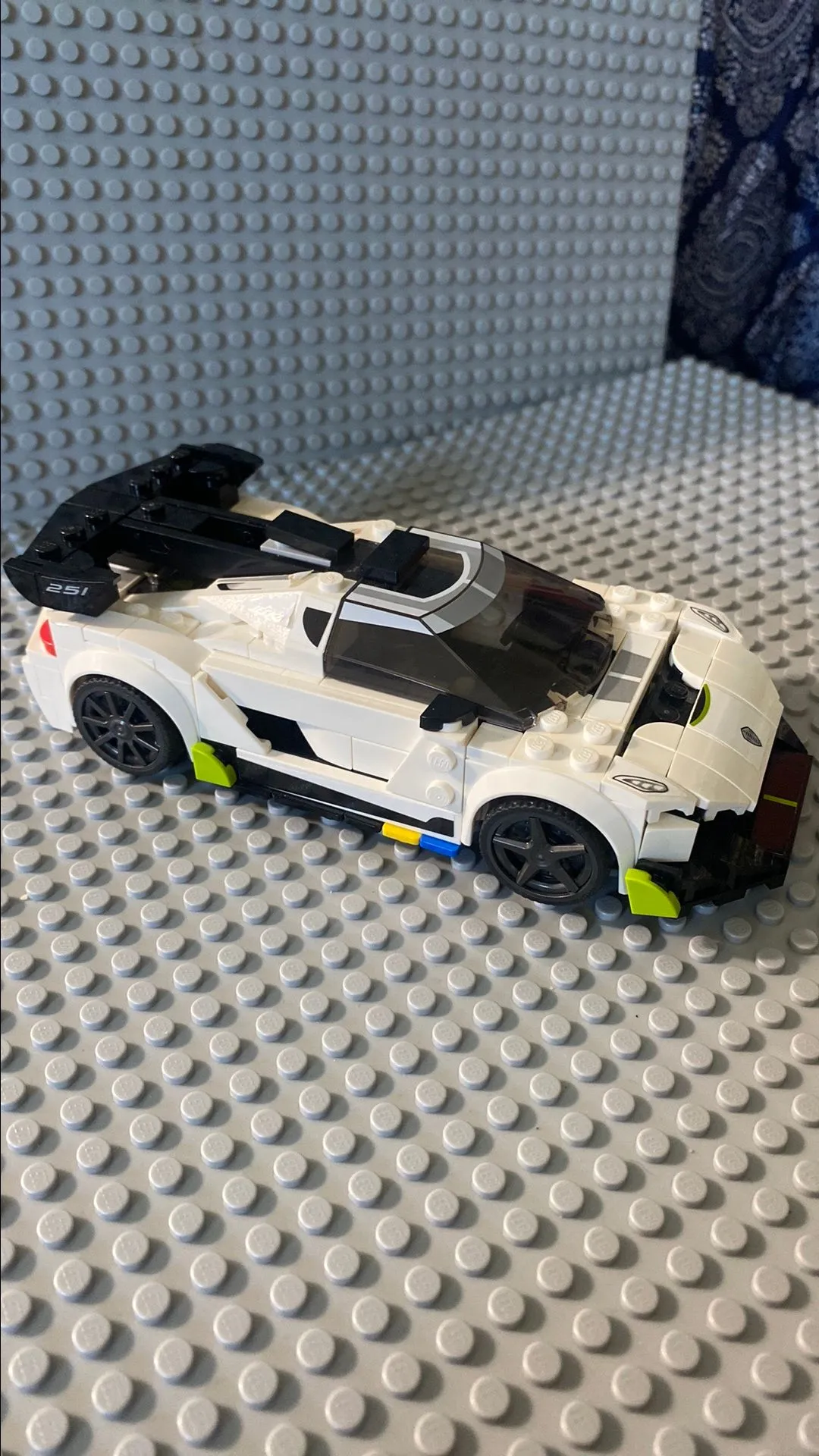 7ea4588e-3d37-4e53-83ee-dcc4d2cc77d4