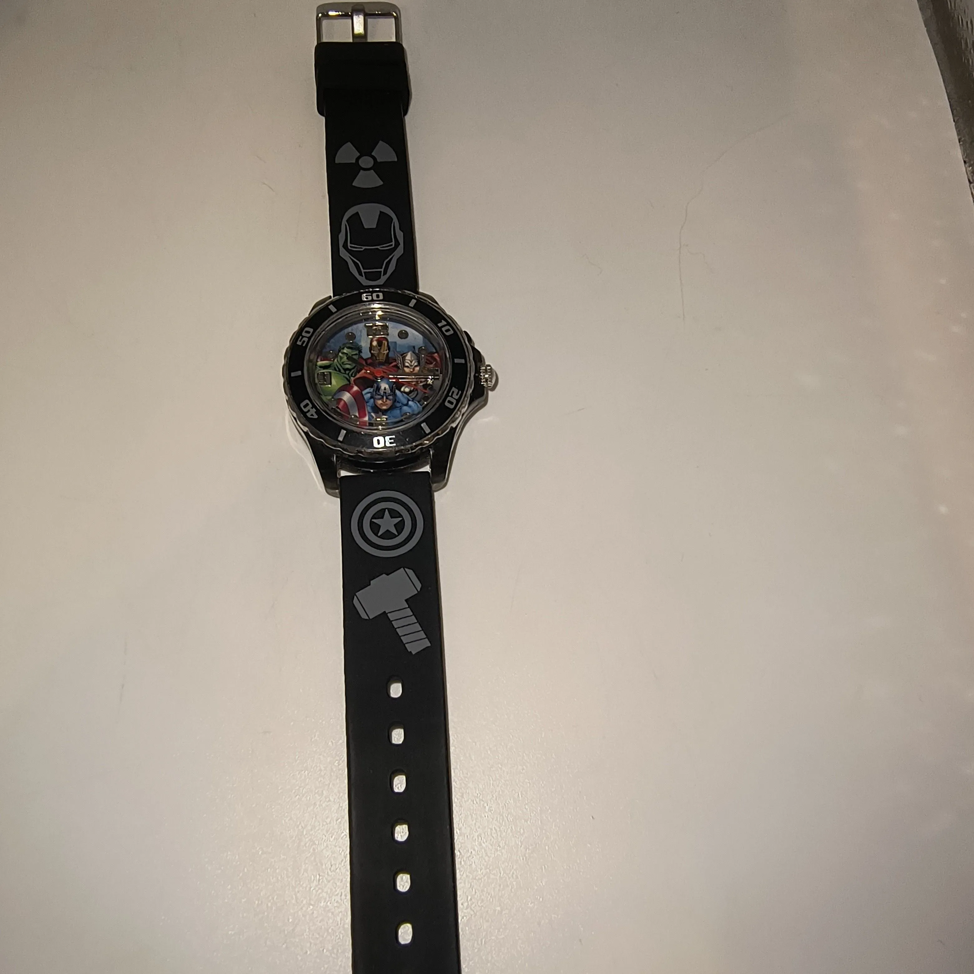 Product image for Marvel Avengers Light Up Watch (Needs New Batteries)