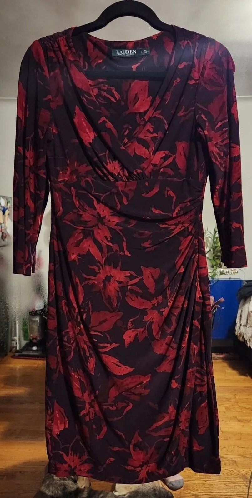 Listing Image Blurred Background