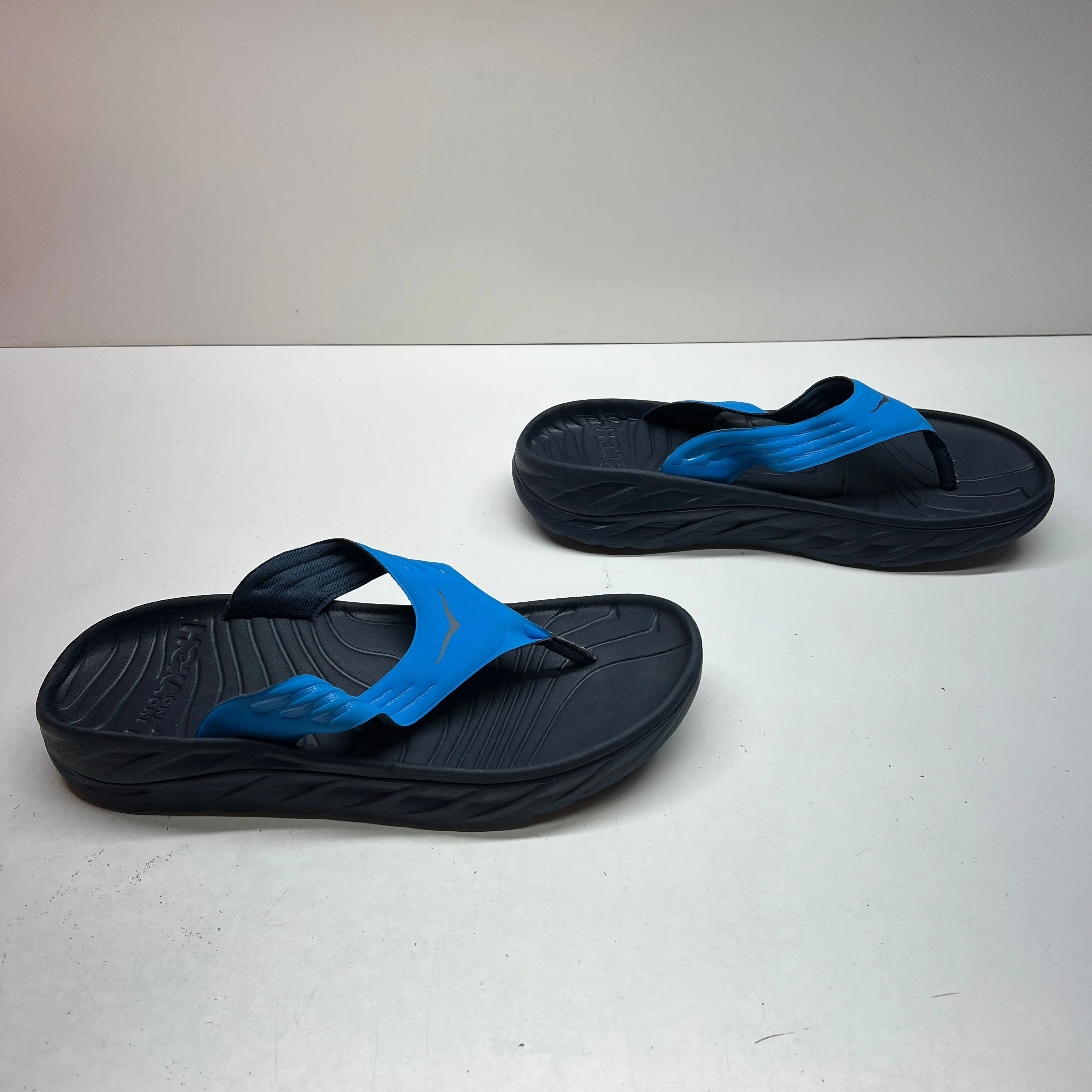 Listing Image Blurred Background