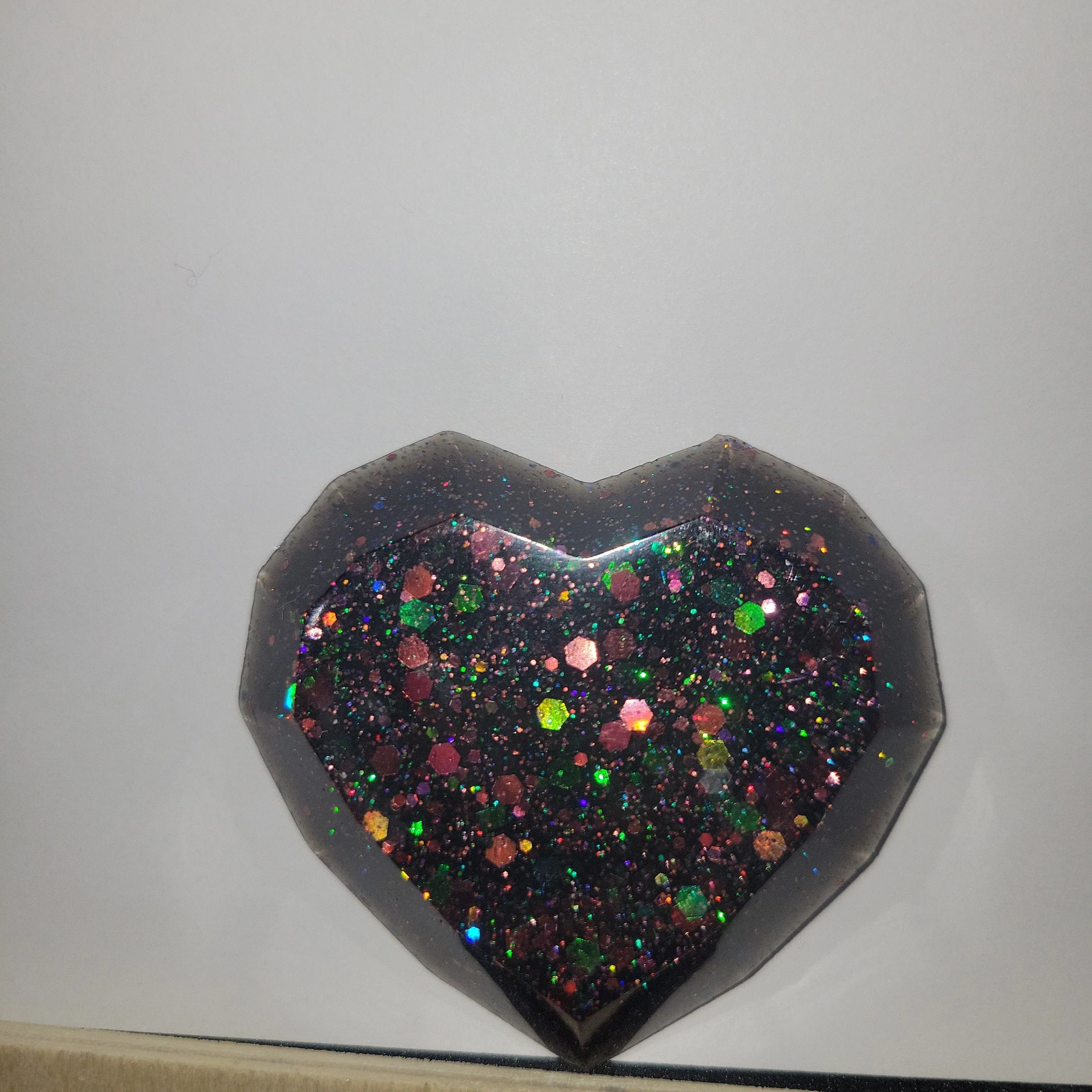 Product image for Black sparkle heart paper weight