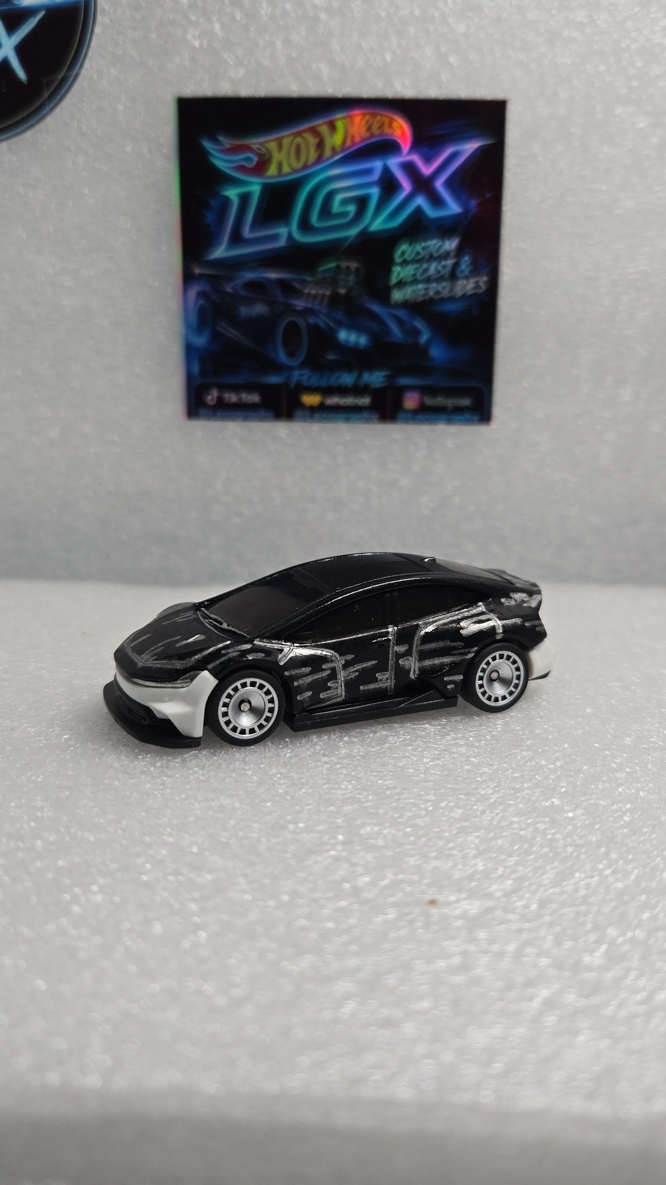 8042e064-a6a1-46f8-a88e-eccc8abdd8c6