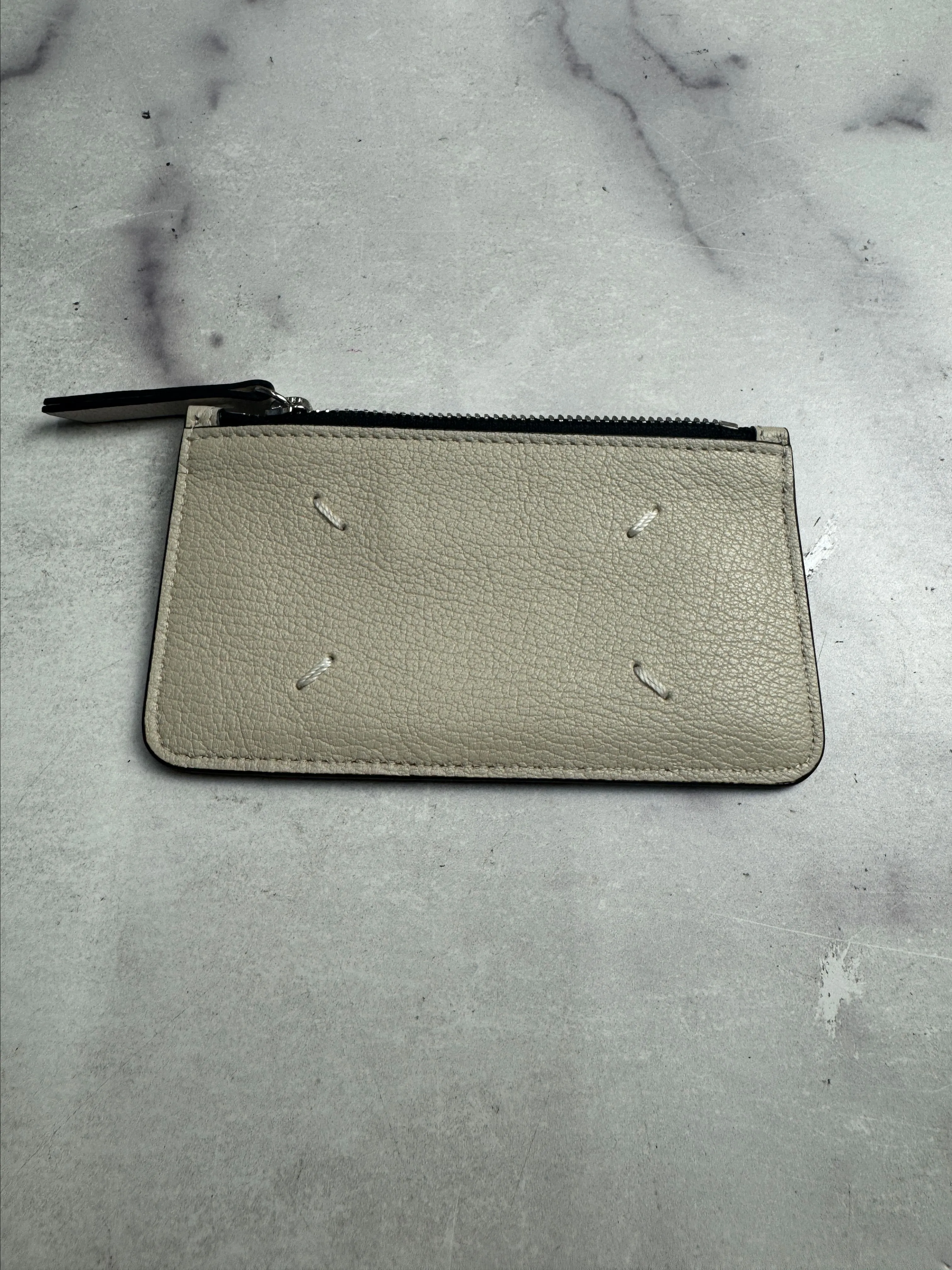 Product image for Maison Margiela Zip Card Holder | Greige |  (SA1VX0003P4806) | (#2051)