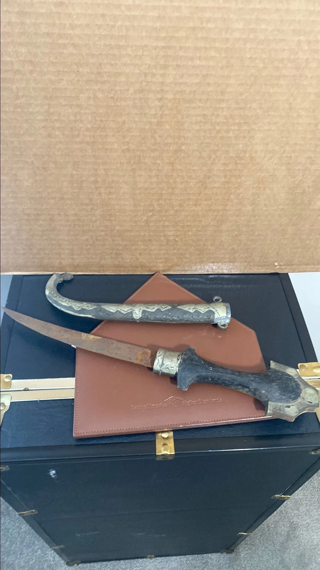 Product image for Vintage Collaectible Arabic  Dagger  Metal Decorative Sheath