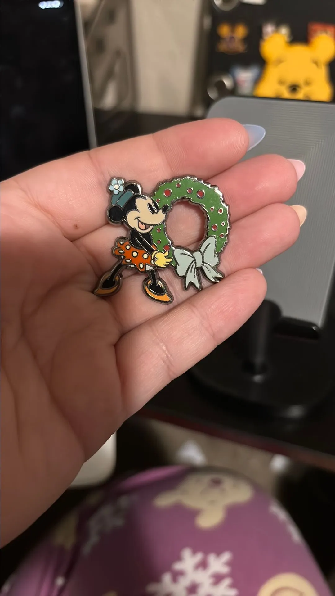 Product image for Minnie Wreath Pin Disney Catalog