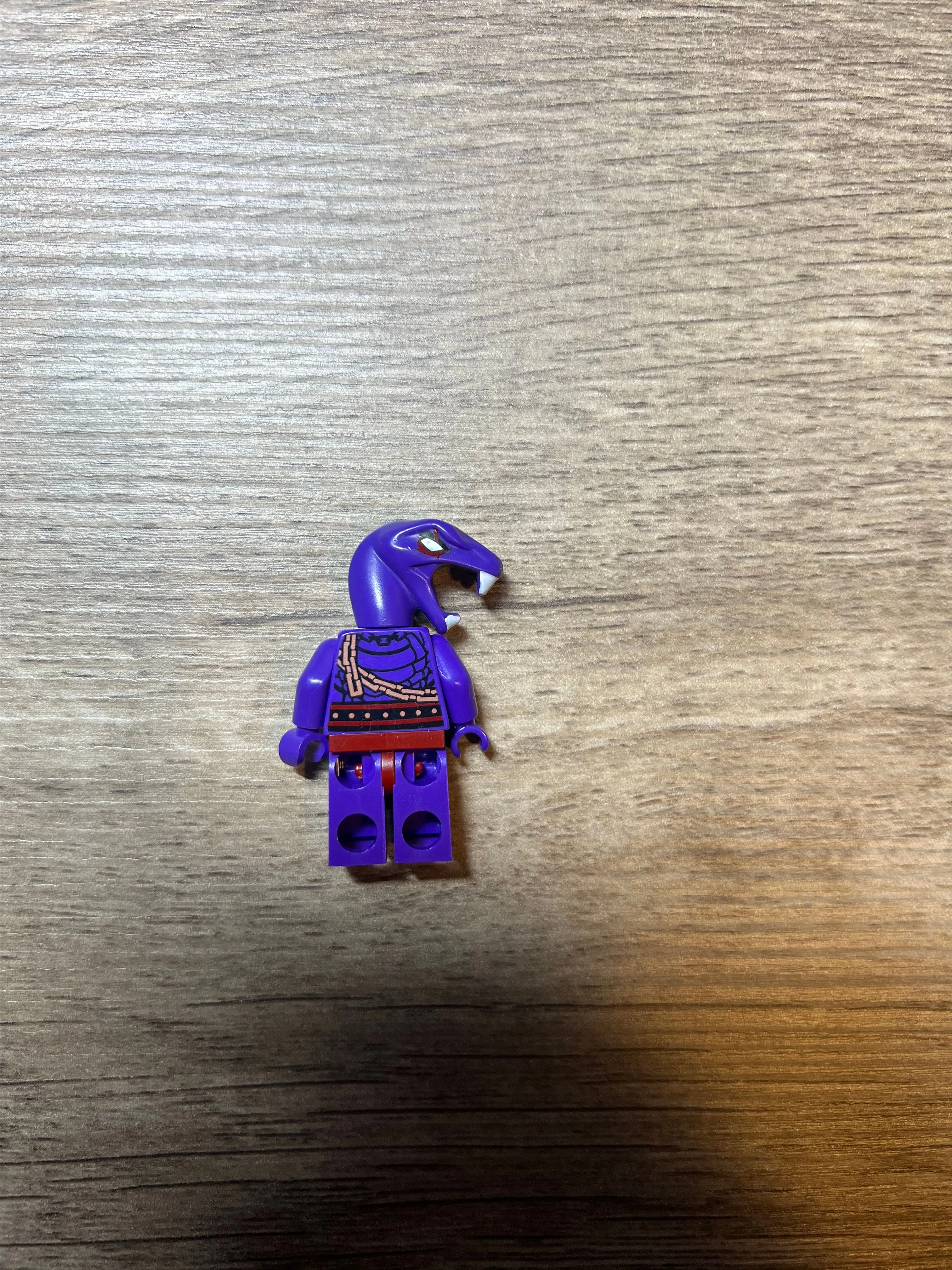 Listing Image Blurred Background