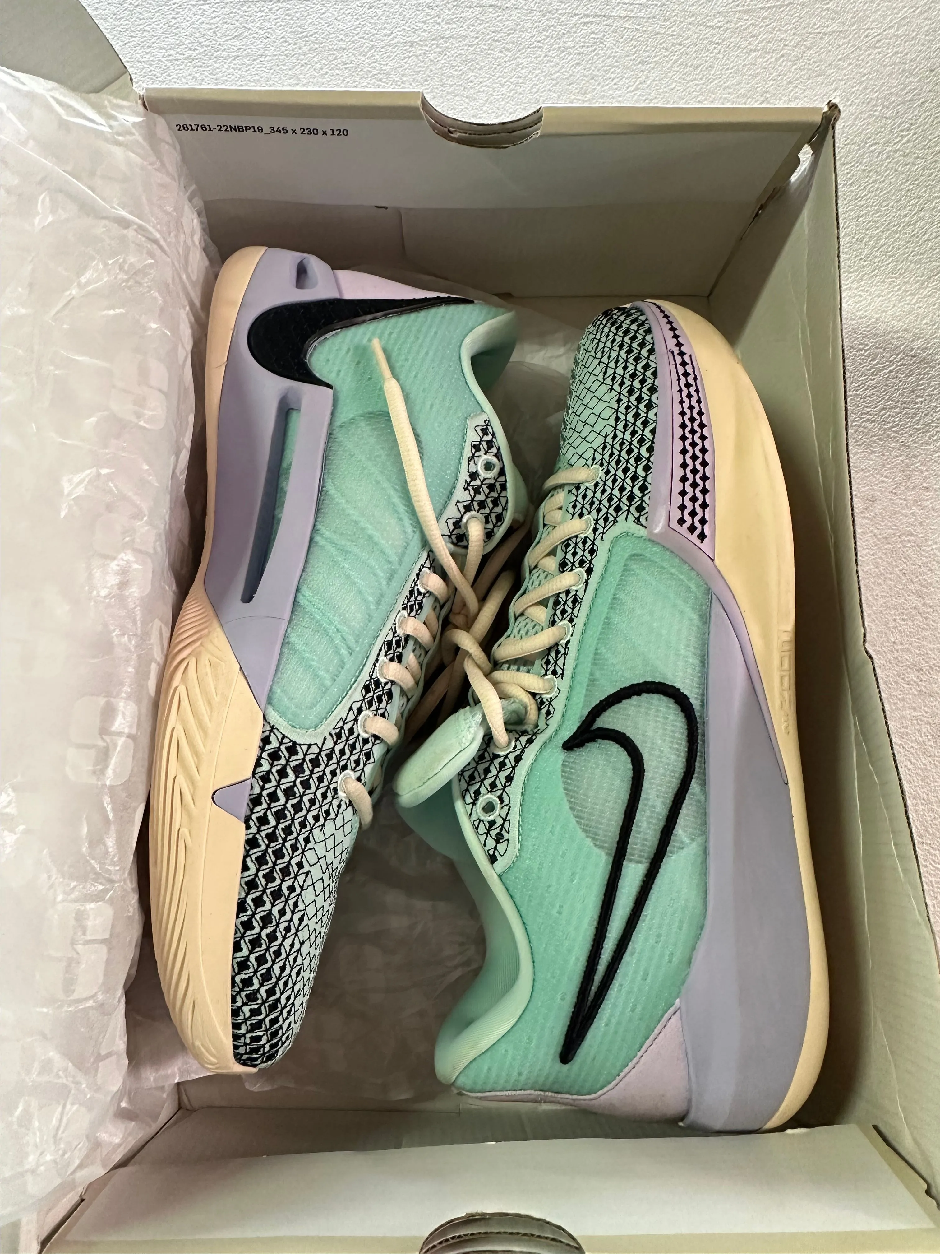 Product image for (75) Nike Sabrina 1 Brooklyns Finest scuffs Men's 9 Women's 10.5