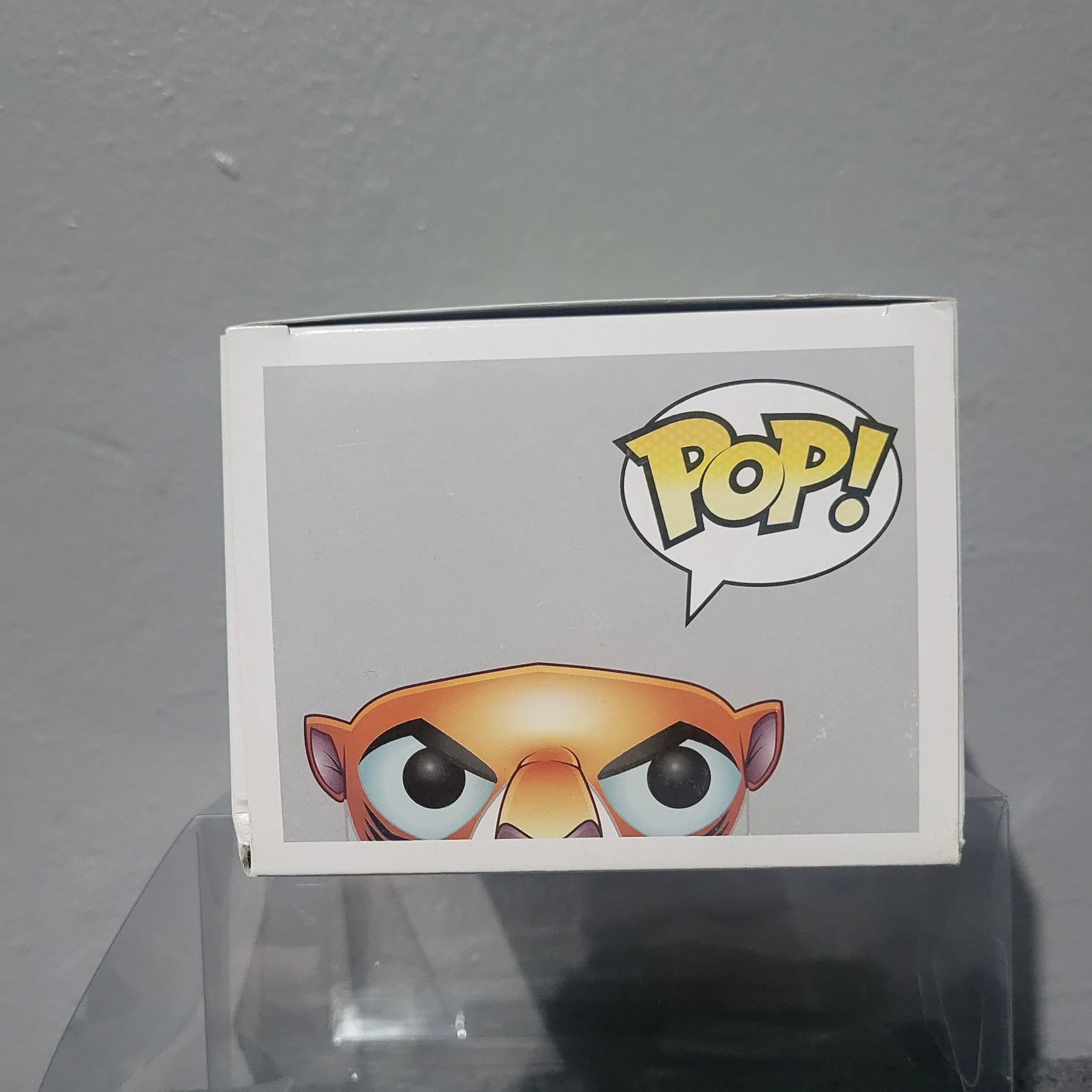 Listing Image Blurred Background