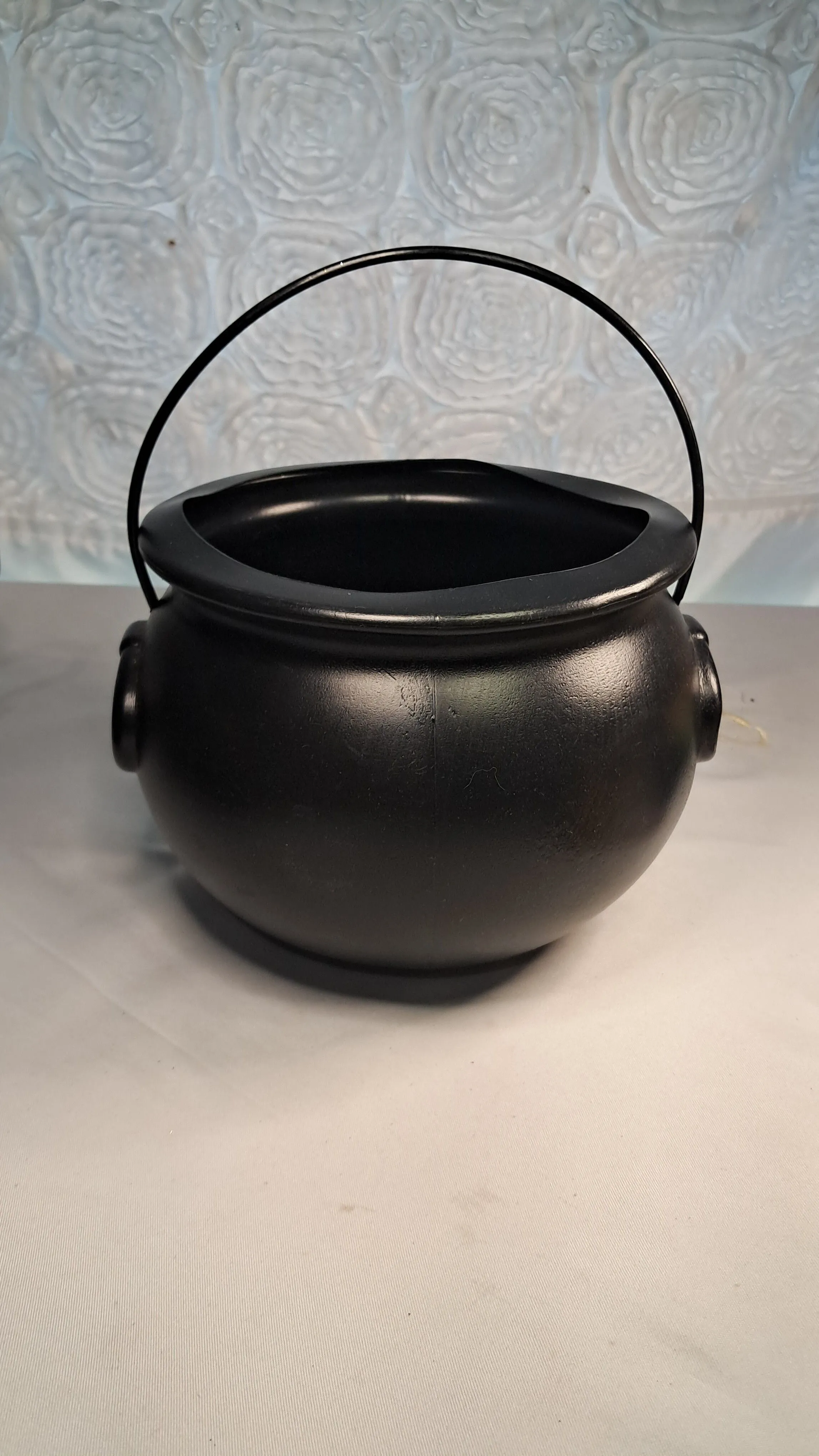 Product image for #29. Black Plastic Cauldron