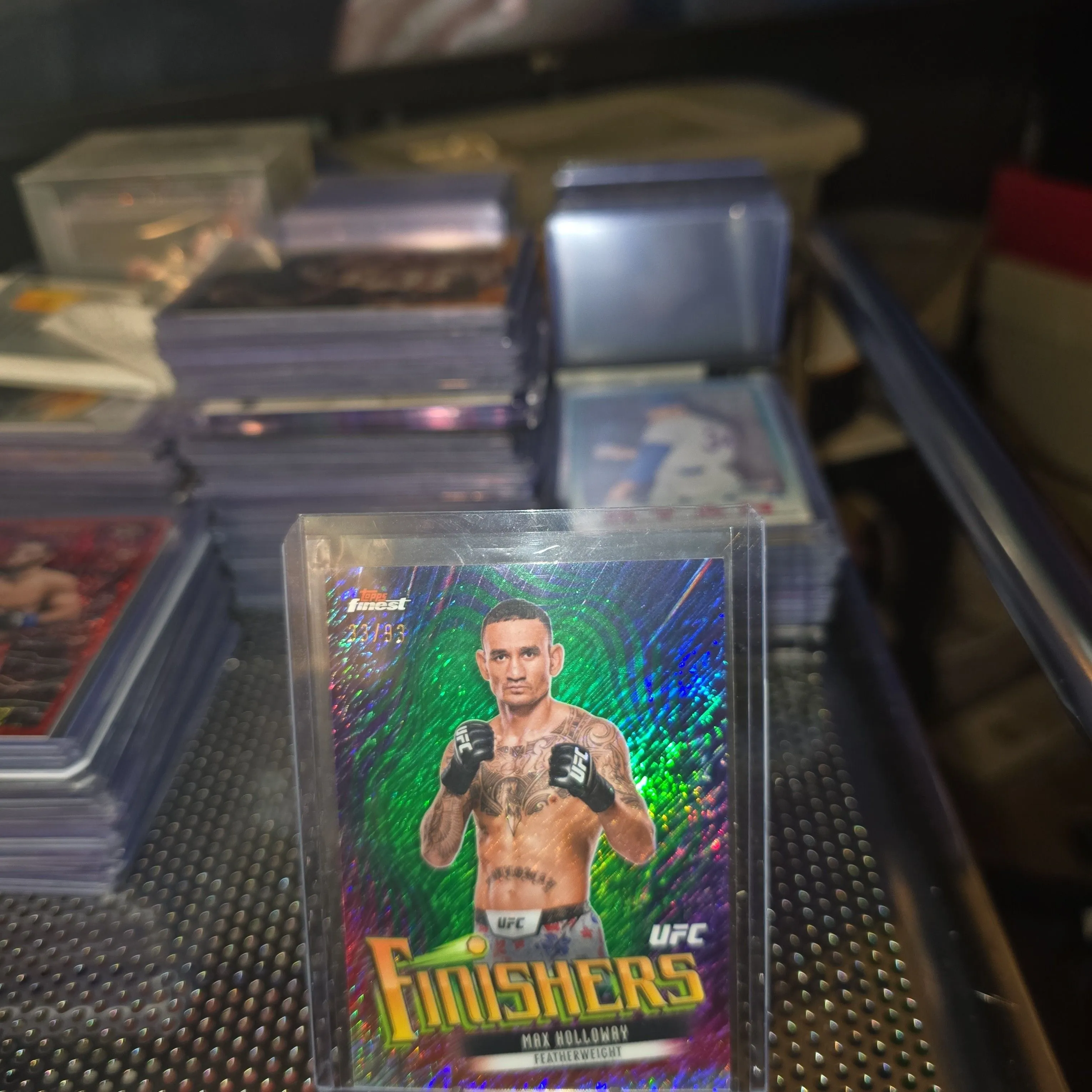 Product image for 2024 Topps Finest UFC Max Holloway “Finishers”Green Shimmer /93