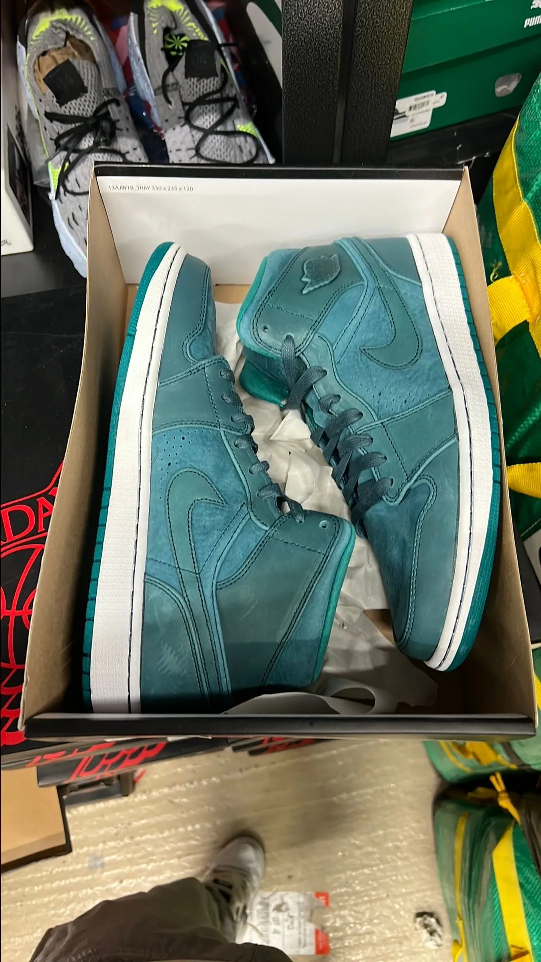 Product image for 2014 AJ1 MID NOUVEAU "NIGHTSHADE" SIZE 10.5M BRAND NEW