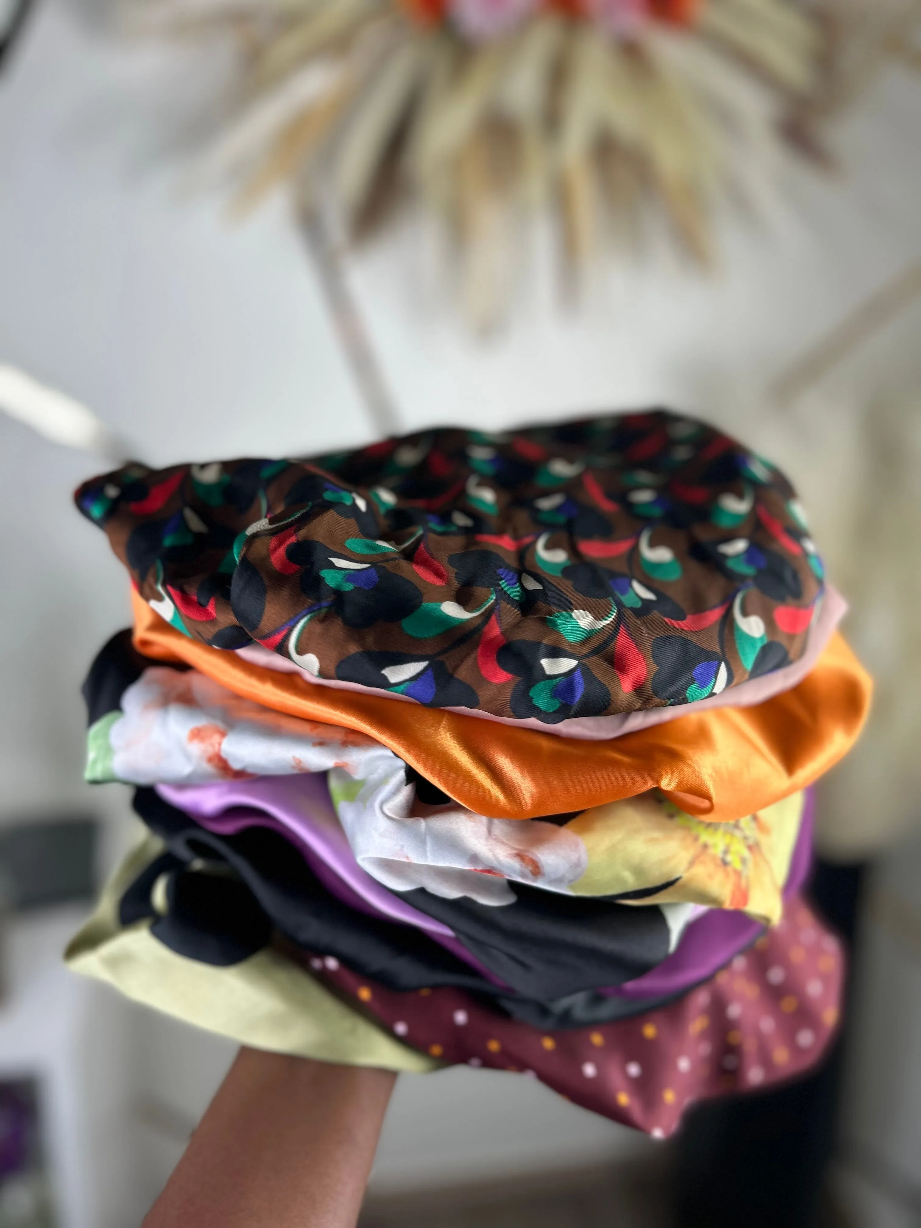 Listing Image Blurred Background