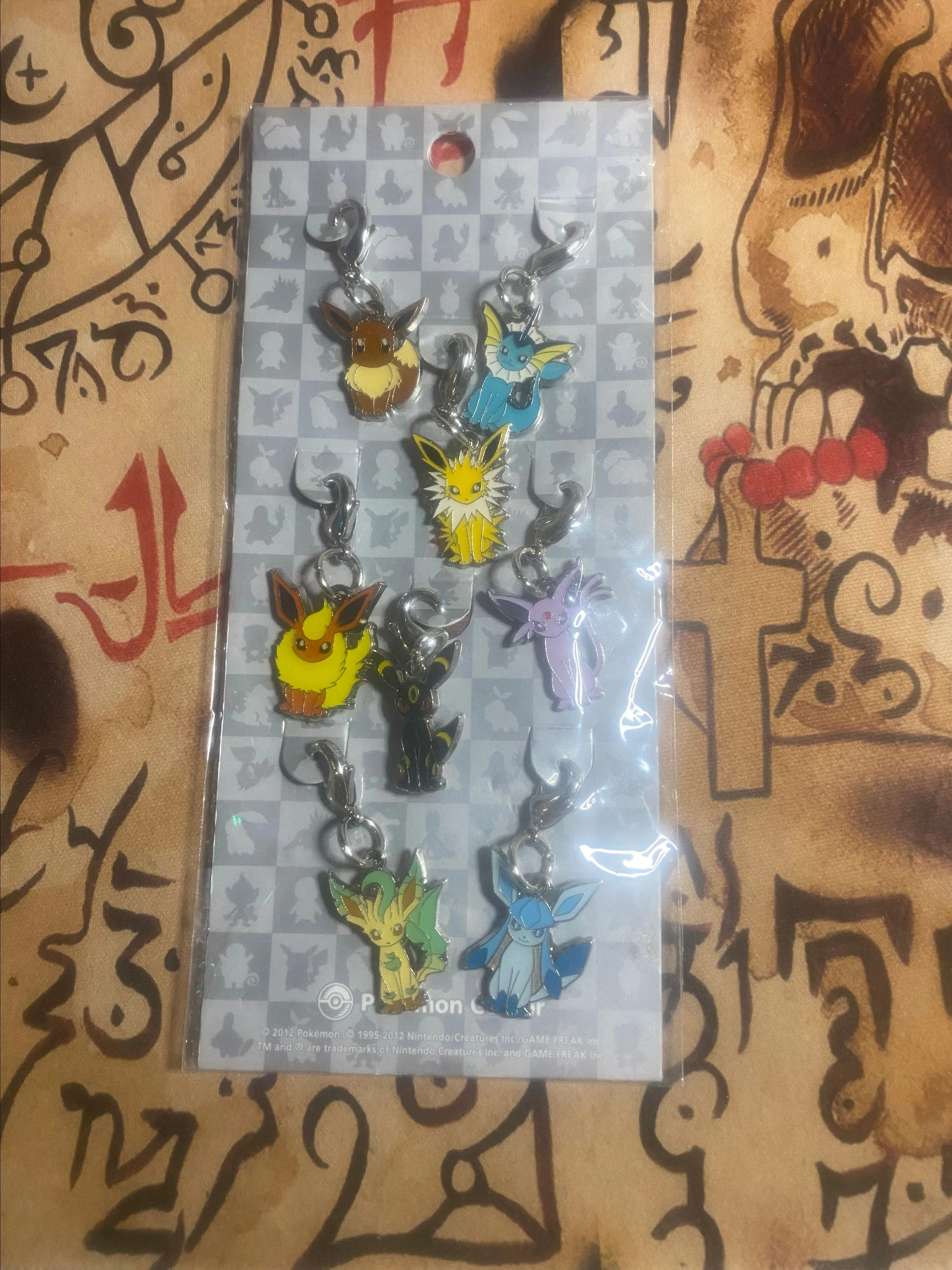 Product image for A5-Eeveelution Keychain full set!