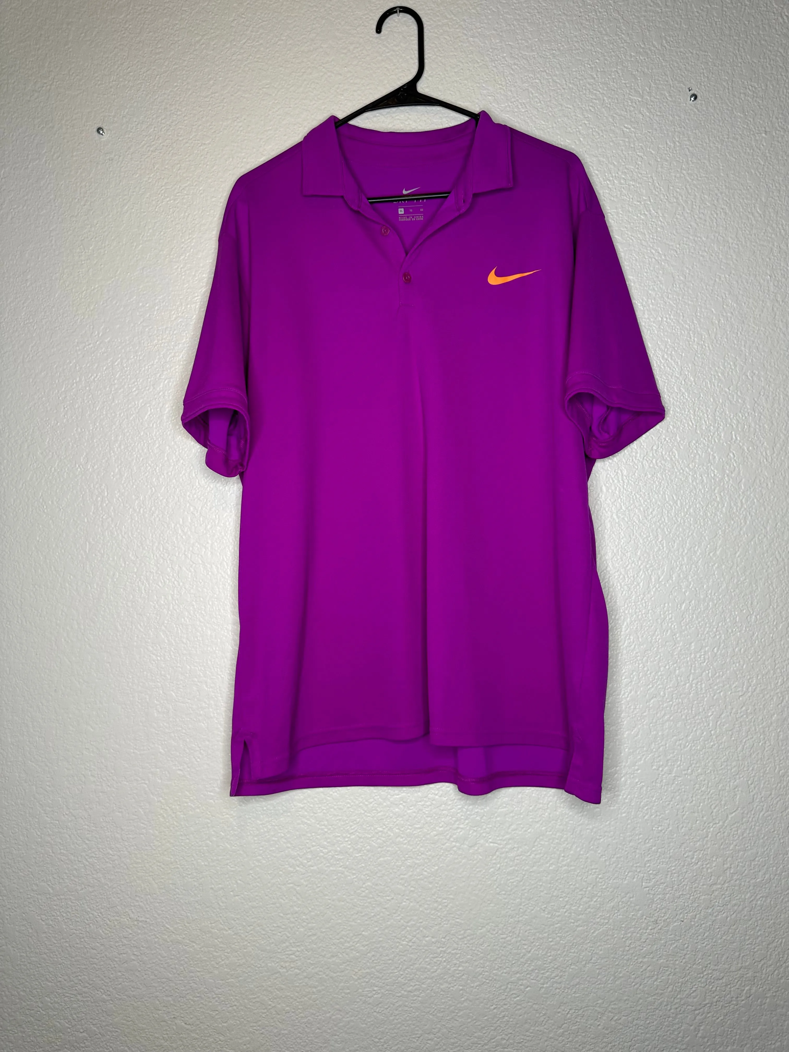 Product image for Nike Dri Fit Golf Tee XL Magenta orange swoosh