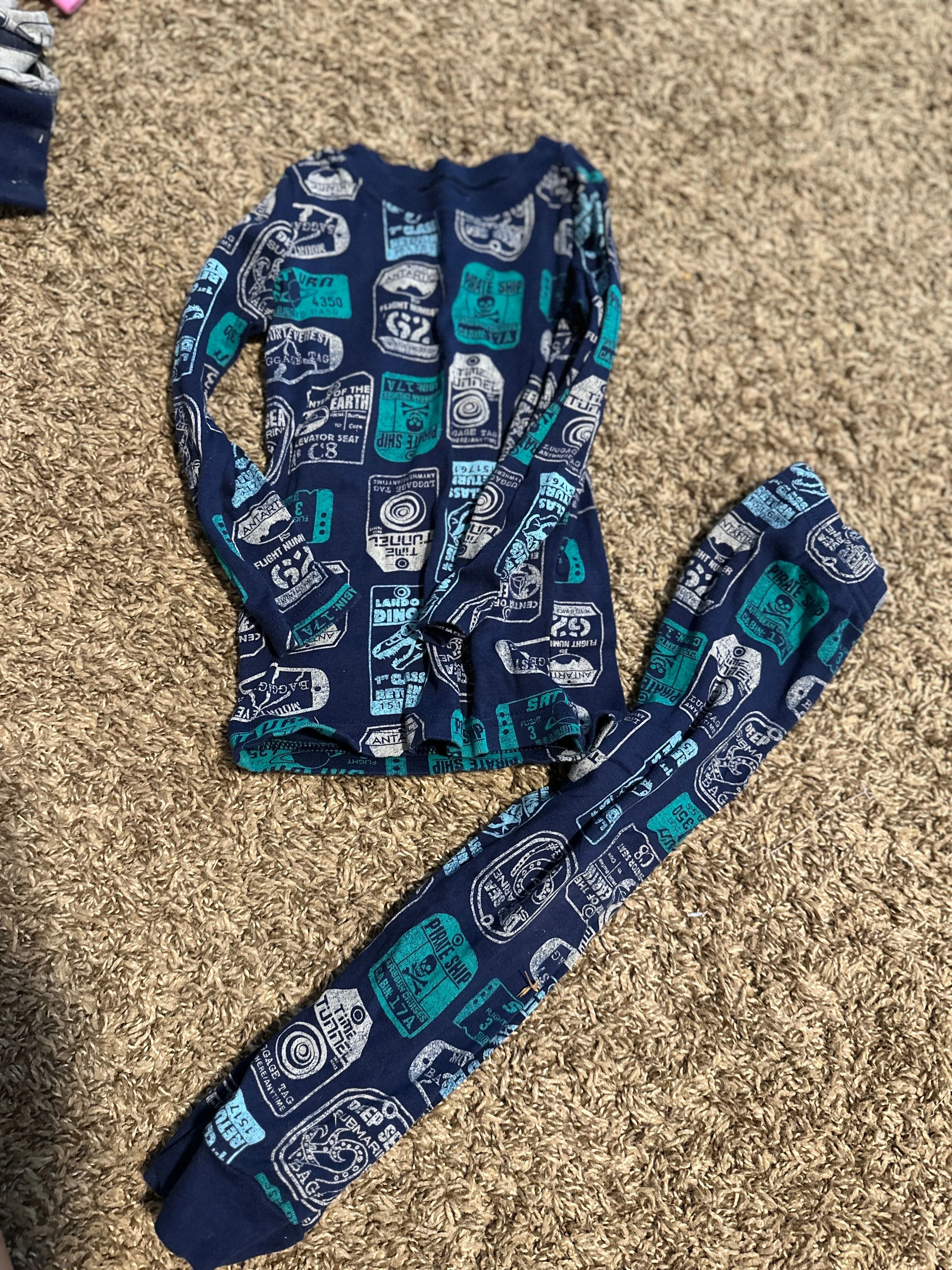 Product image for Box D: 113: 2T pajamas blue tags print pajama set 2pc