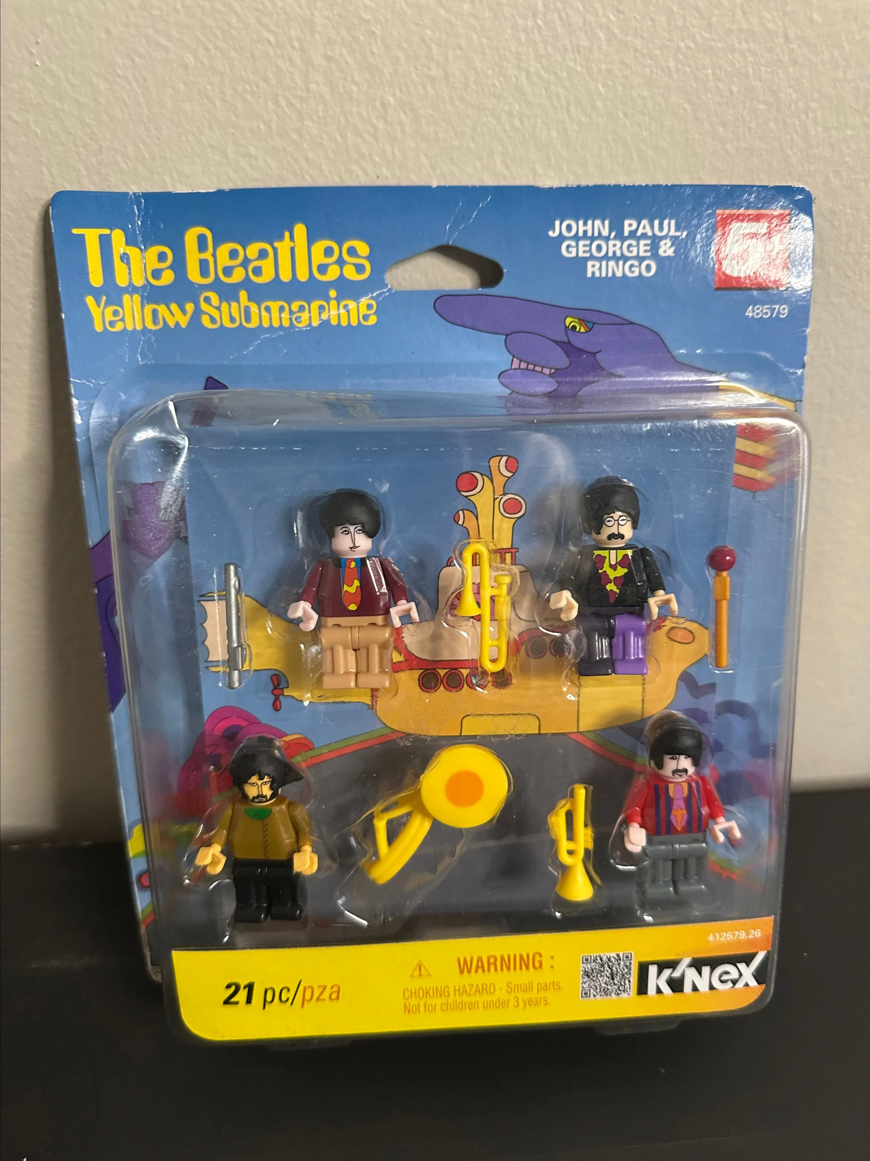 Product image for THE BEATLES YELLOW SUBMARINE K'NEX
